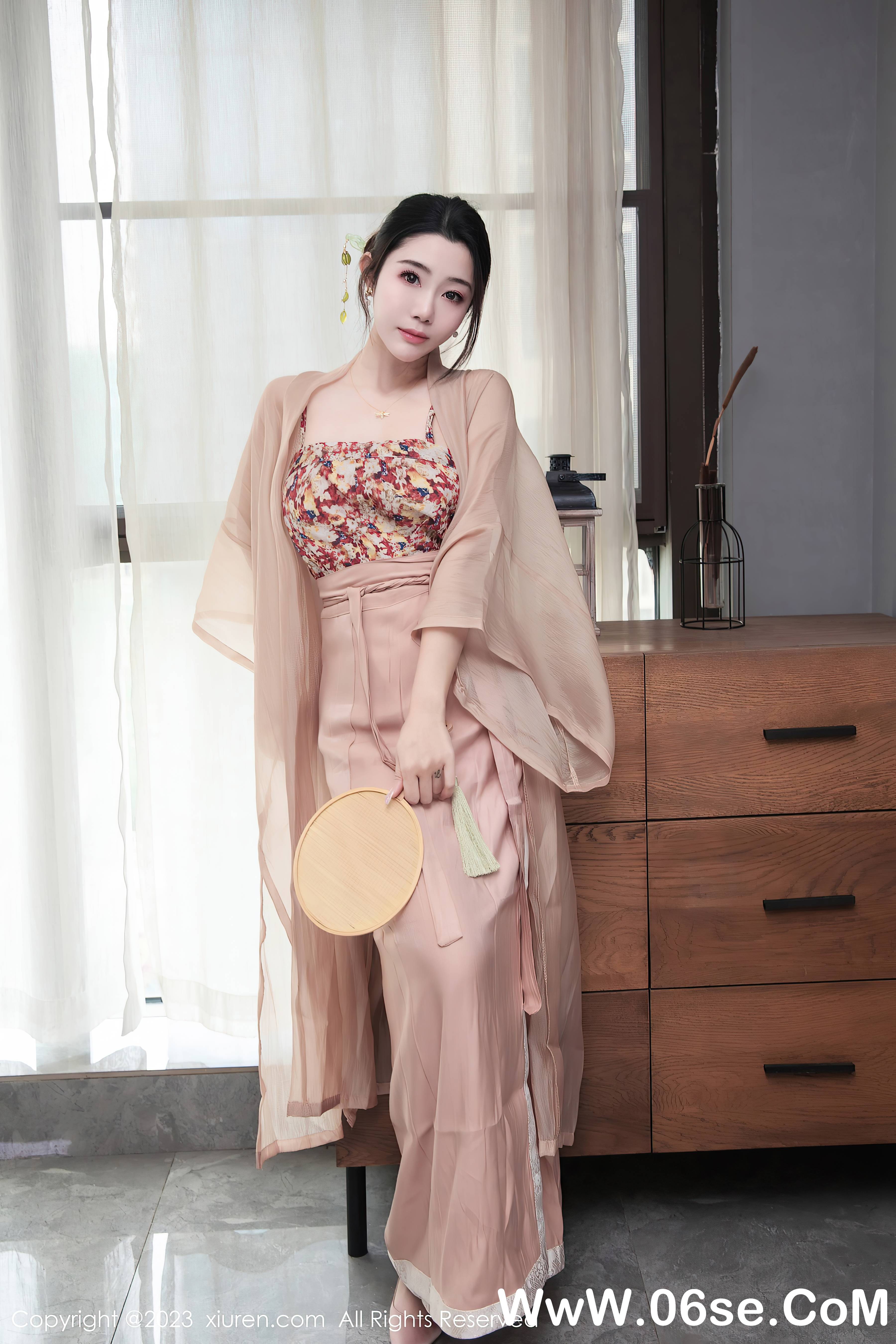 图片[32]-[XiuRen秀人网] 2023.03.23 NO.6457 严利娅Yuliya-六色网