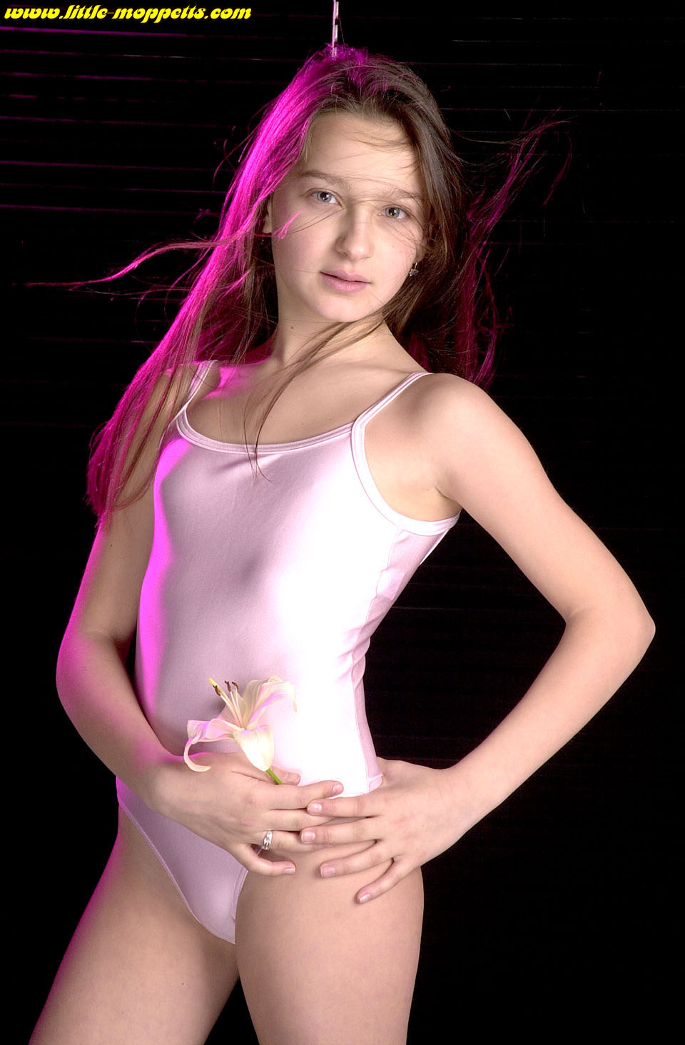 [Image: 2db00dcaca5f3d7334d05.jpg]