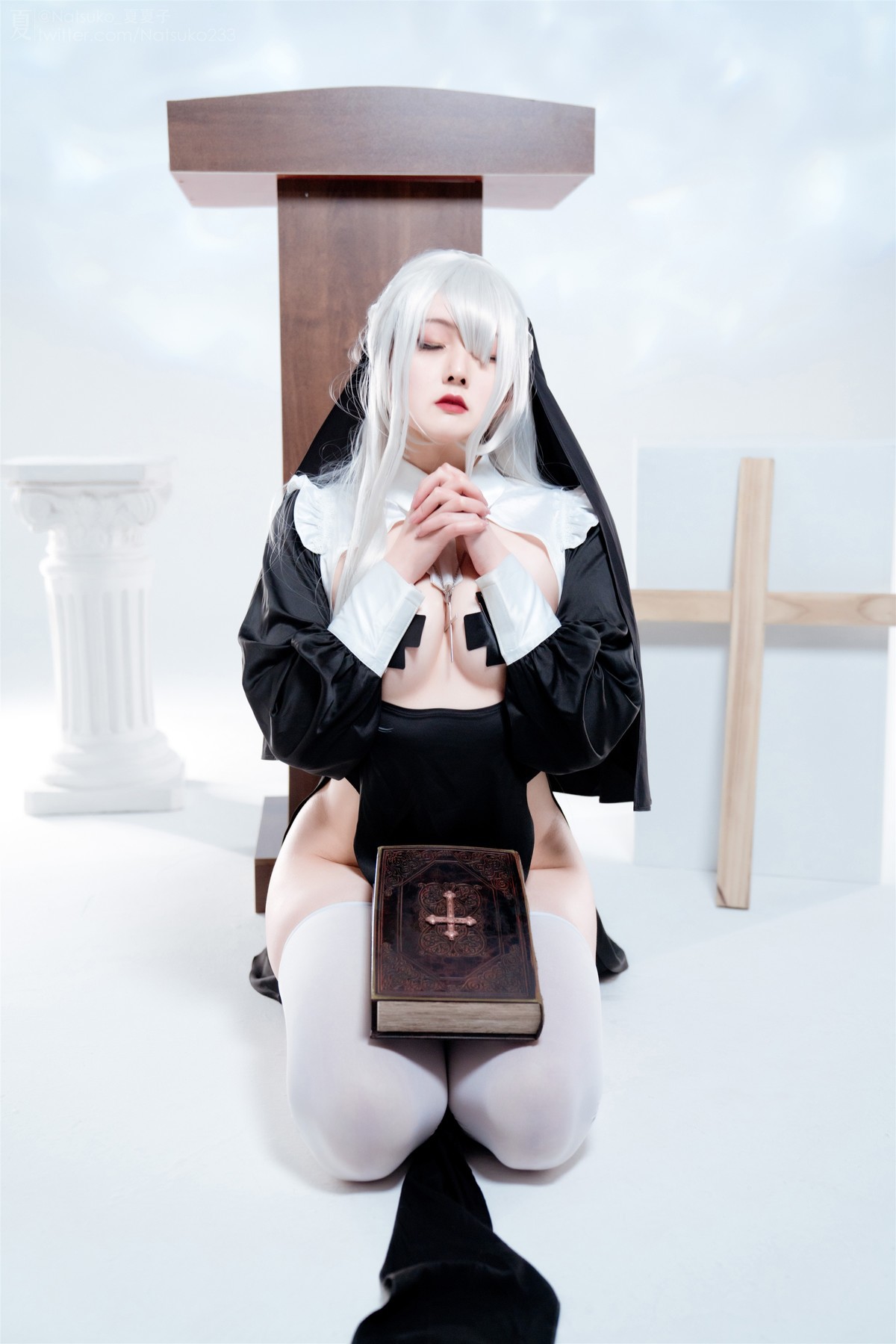 Cosplay Natsuko夏夏子 反差修女 16