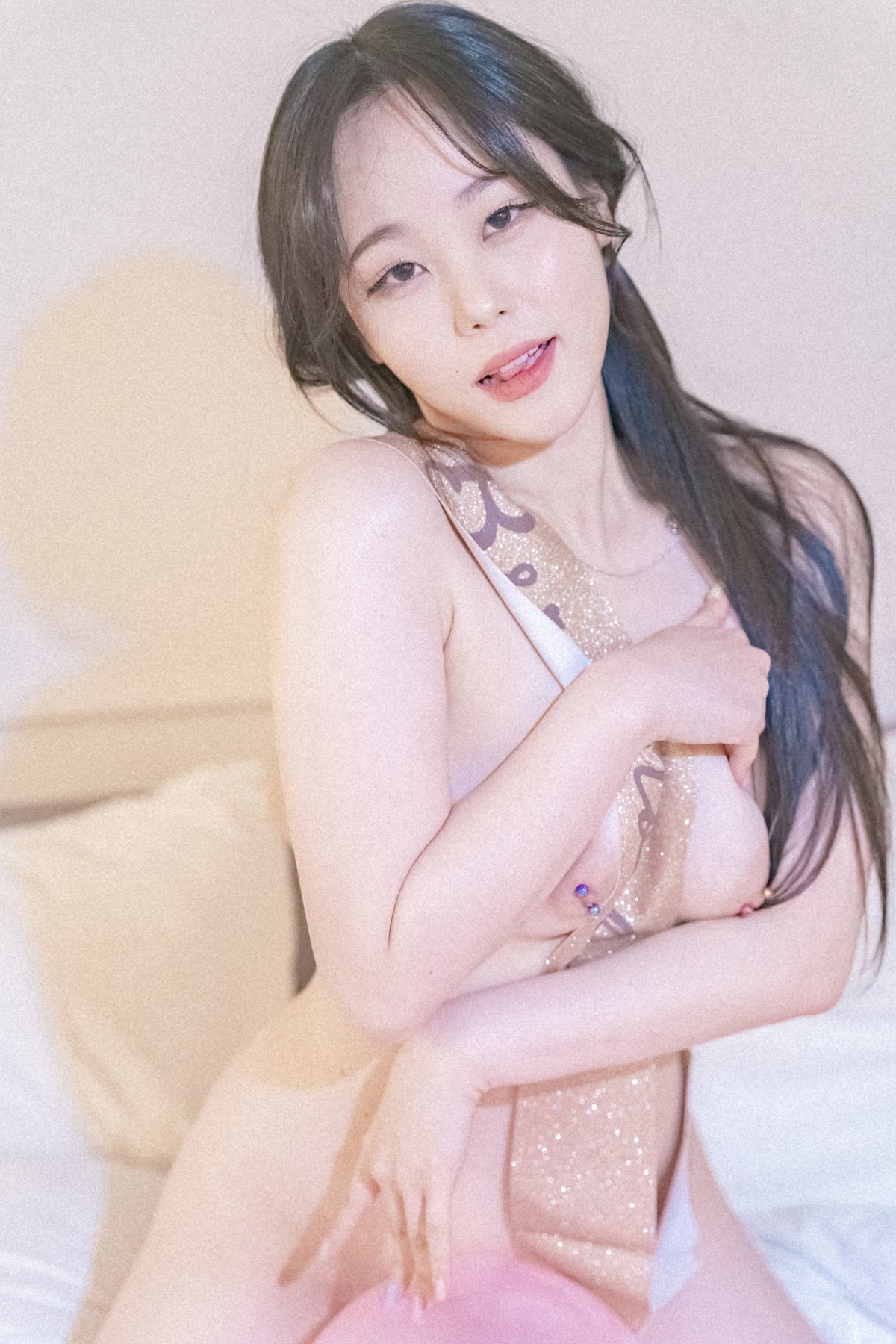 Suyeon 수연, [PUSSYLET] Vol.53 Photobook 37