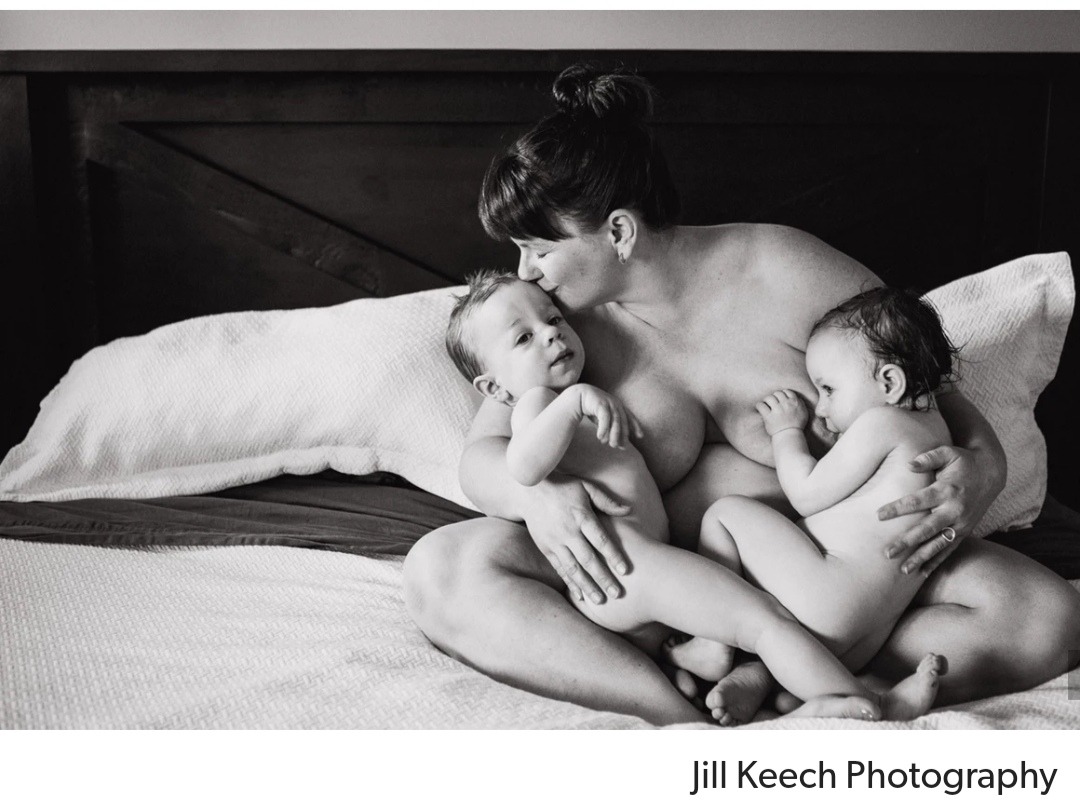 голая мама и взрослые дети фото (120) фото