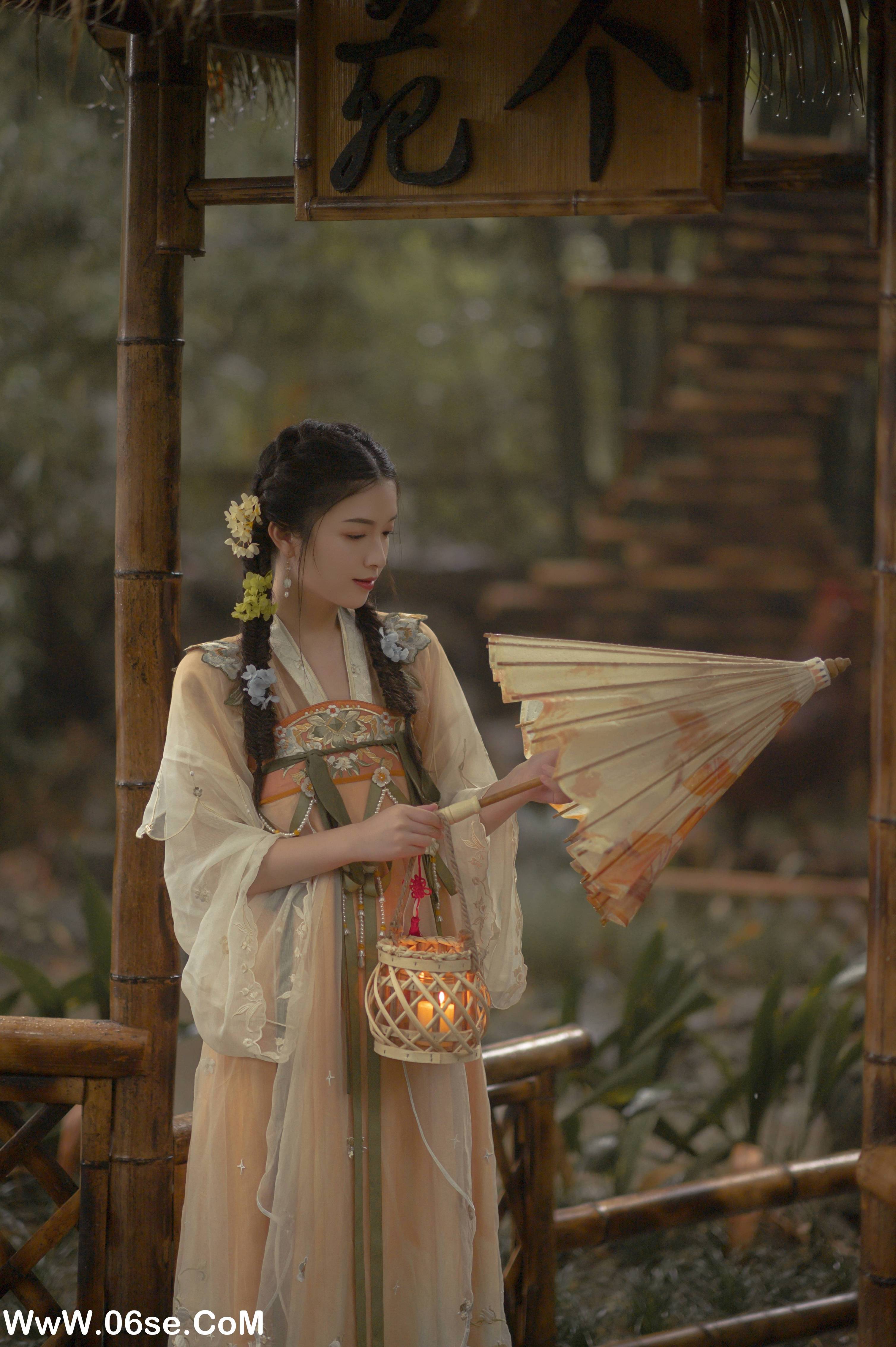 图片[21]-[YITUYU艺图语]2022.07.15 清雾雨 辛冉[29+1P／339MB]-六色网