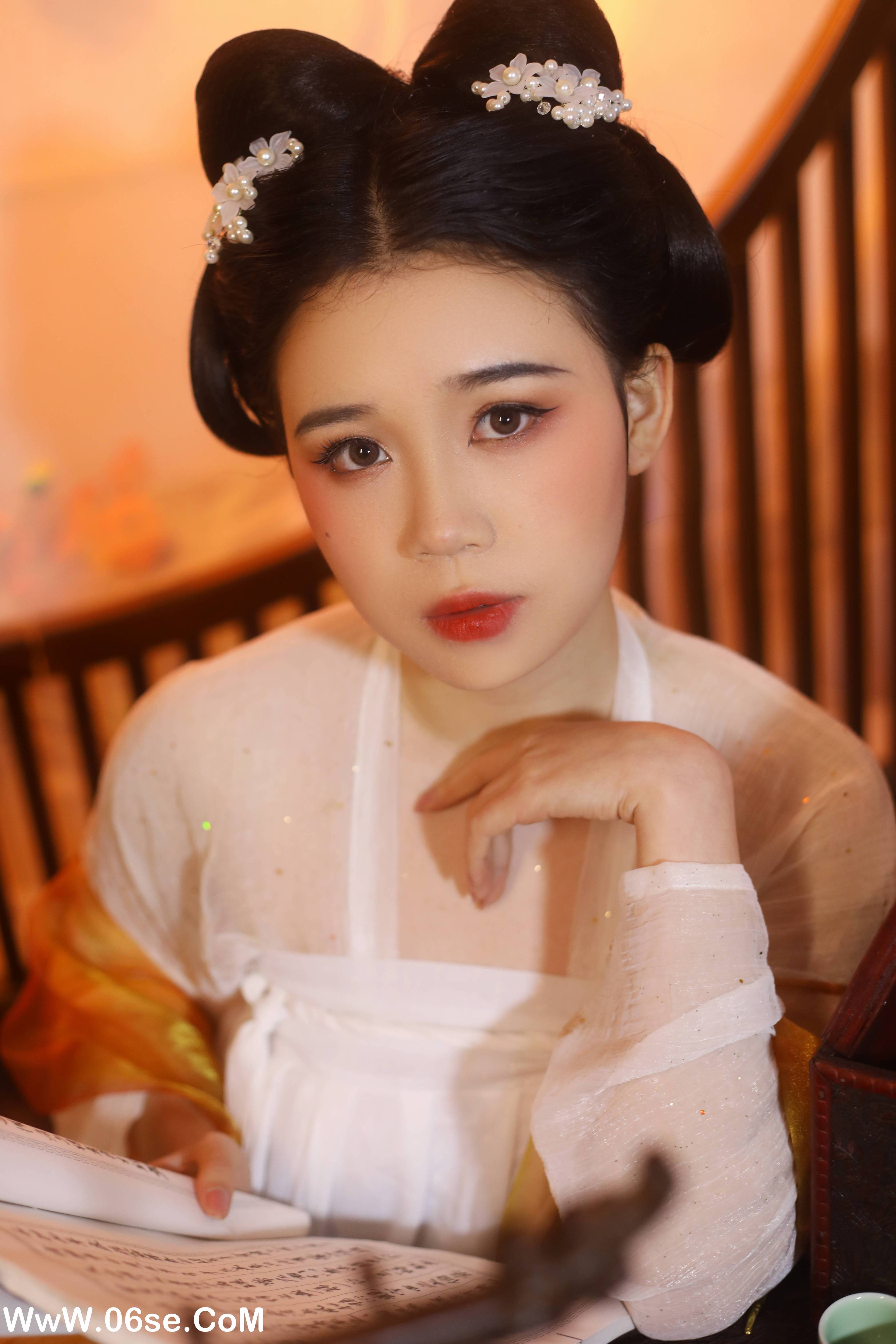 图片[8]-[YITUYU艺图语]2022.09.02 银睿姬 一只高高[31+1P／322MB]-六色网