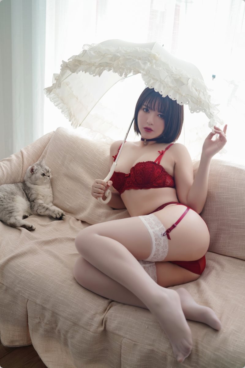 [Cos]半半子 - 赤紅[38P] 10