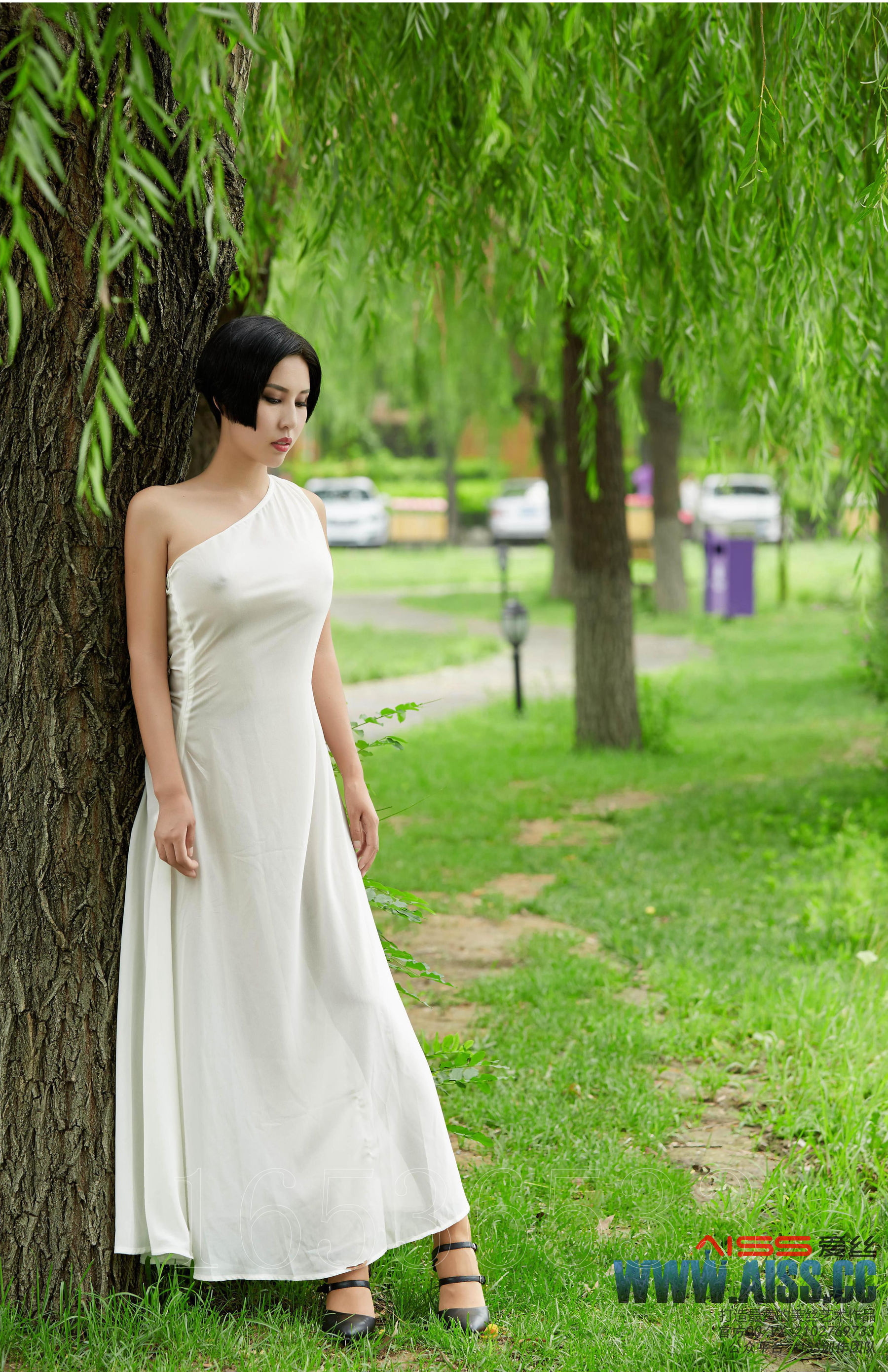 娜依灵儿《美丝灵儿》_[AISS爱丝]_F6019-写真图集共63P 8