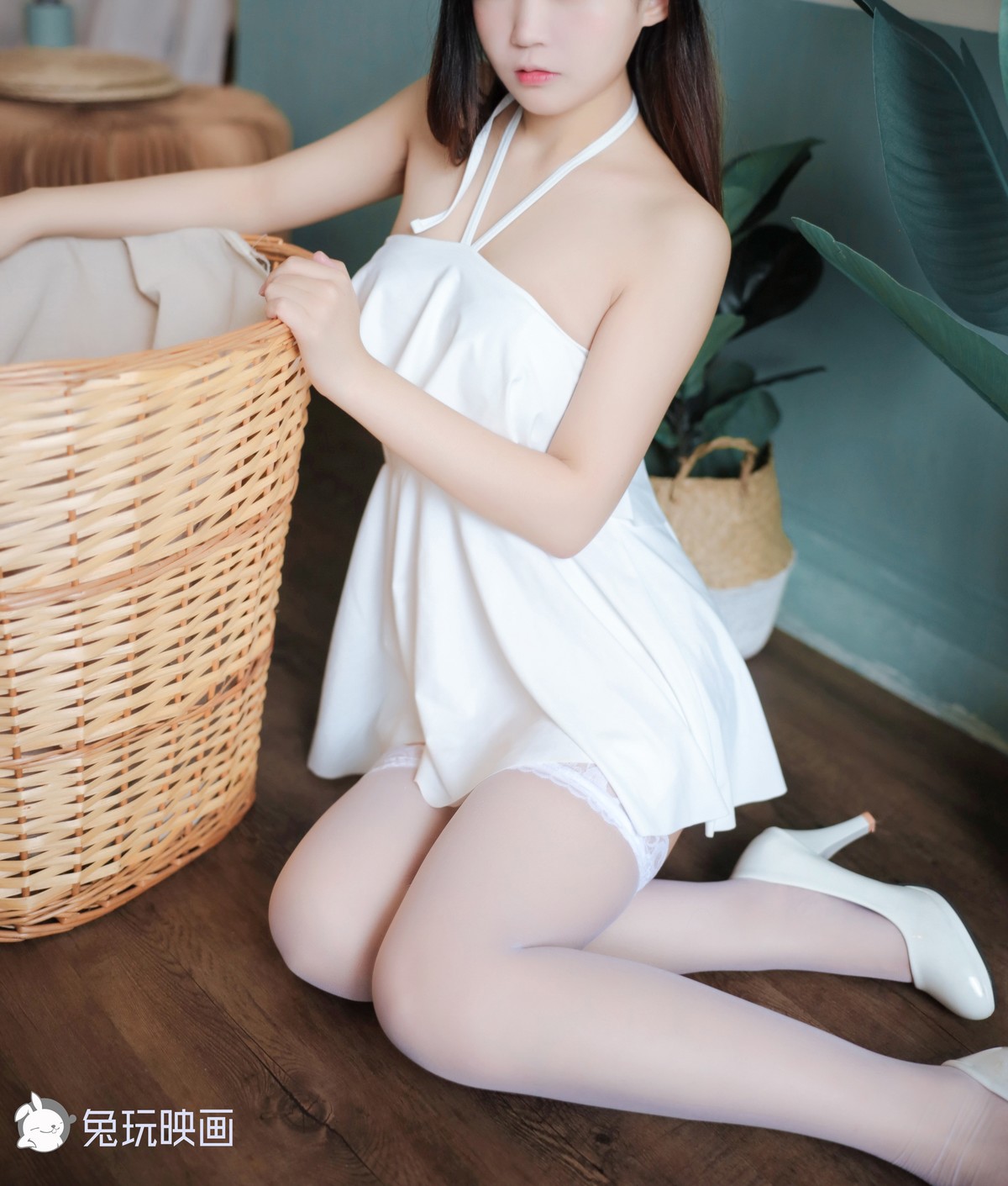 Cosplay 兔玩映画 御子的白裙 26