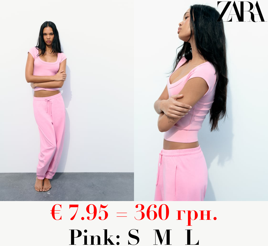 RIBBED ROUND NECK T-SHIRT