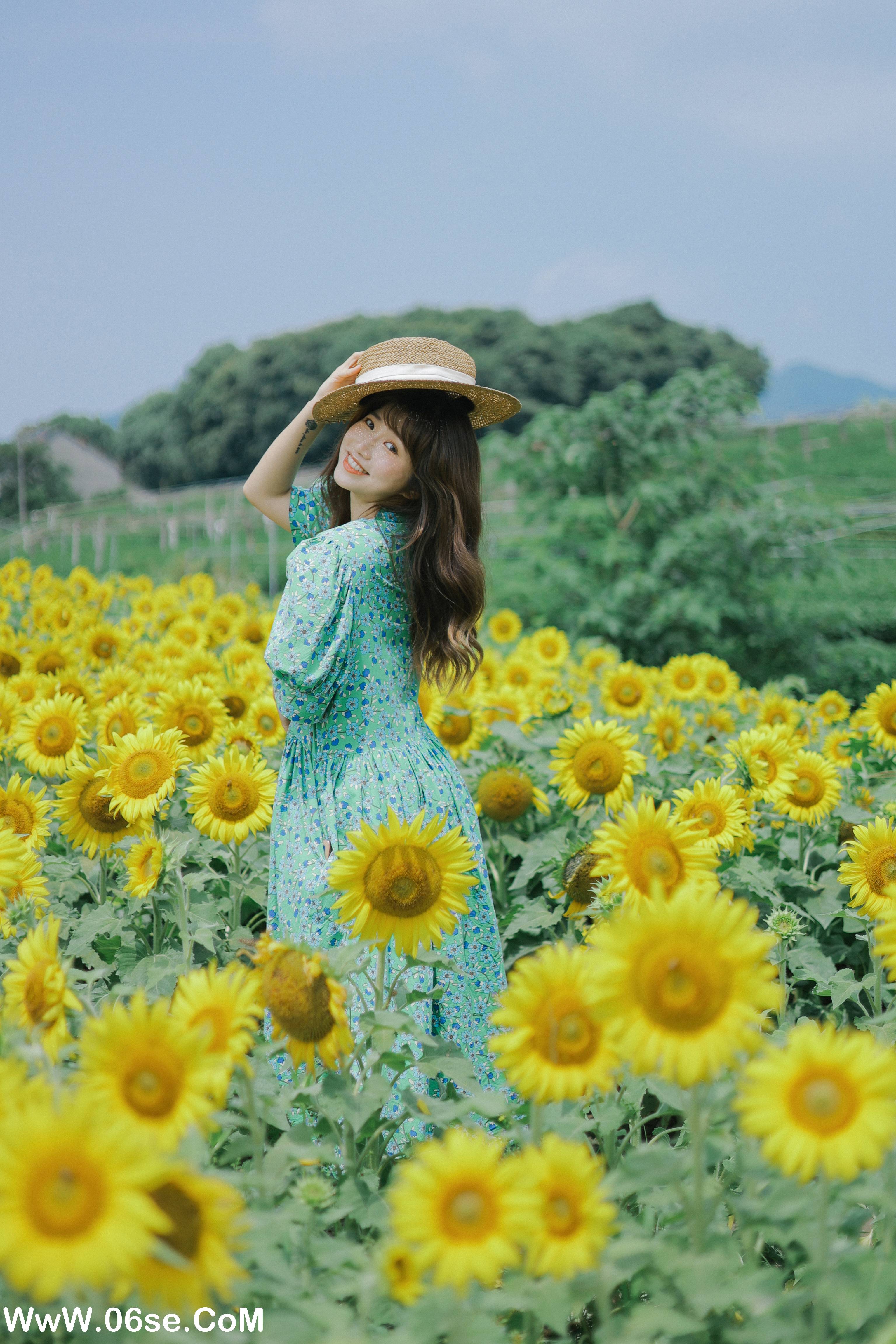图片[27]-[YITUYU艺图语]2022.07.12 向日葵的夏日 蓝胖子-[32+1P／227MB]-六色网