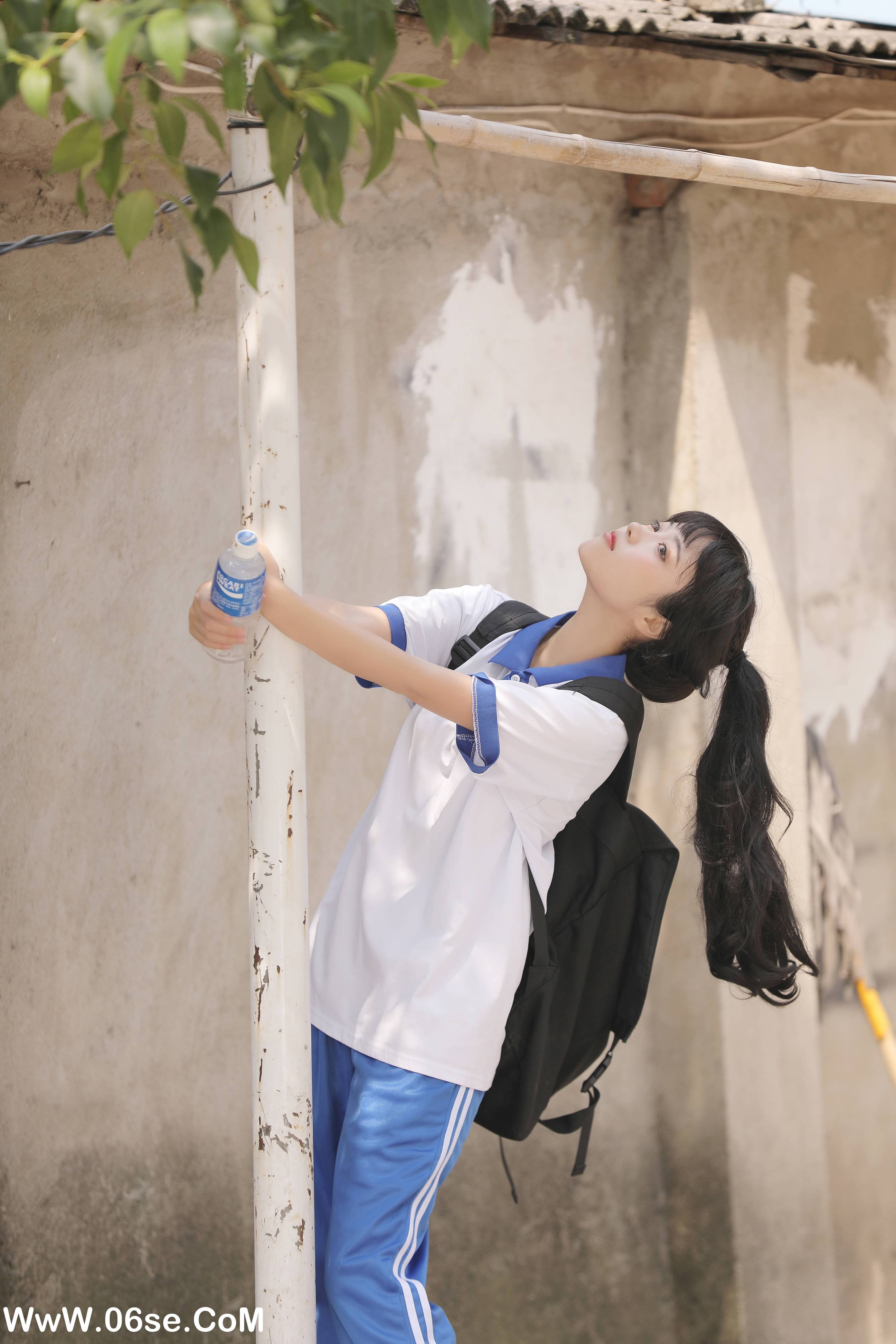 图片[29]-[YITUYU艺图语]2022.09.21 致青春 小薇人儿[31+1P／350MB]-六色网