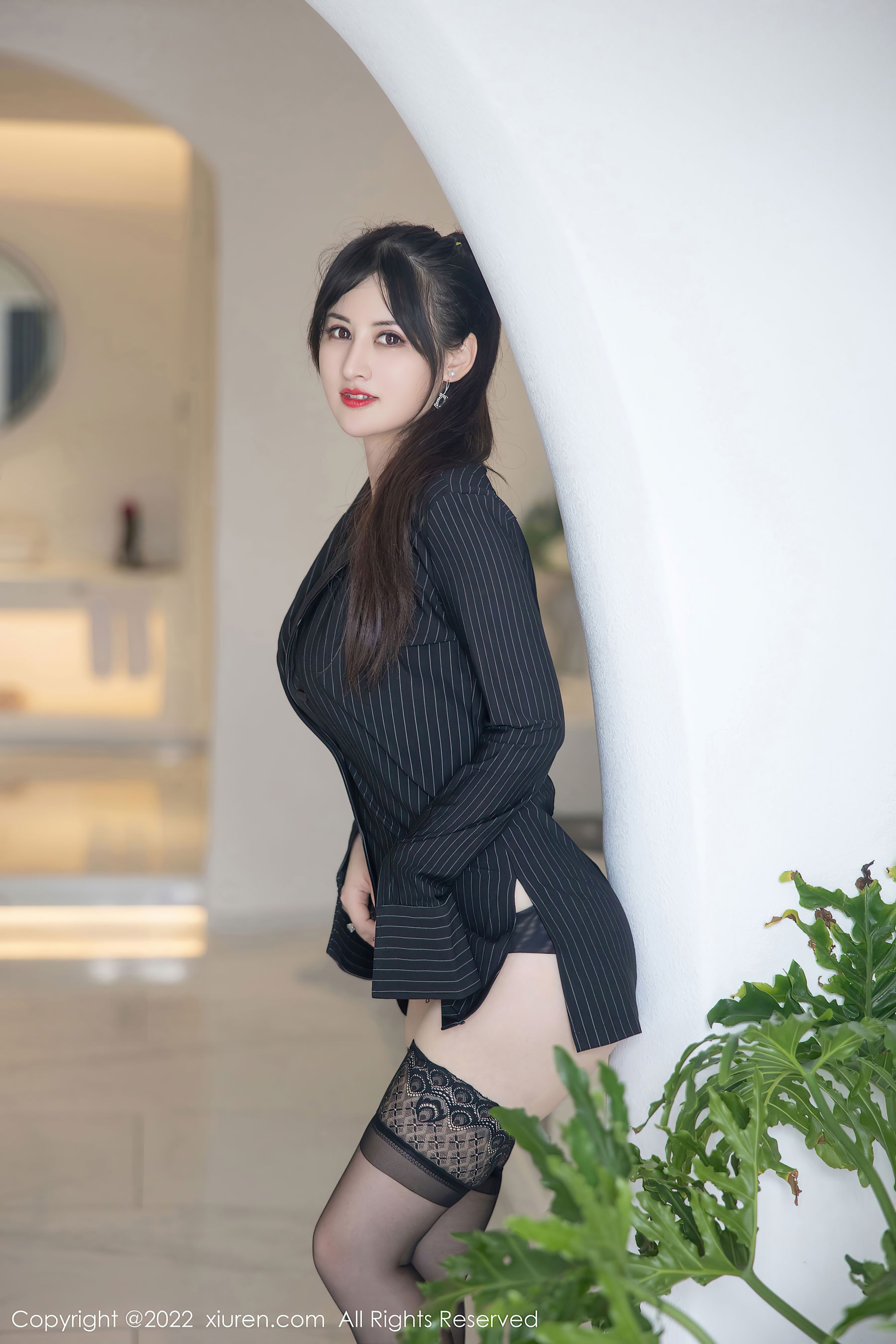 [秀人Xiuren]_No.5335_诗诗kiki-写真图集共69P 1