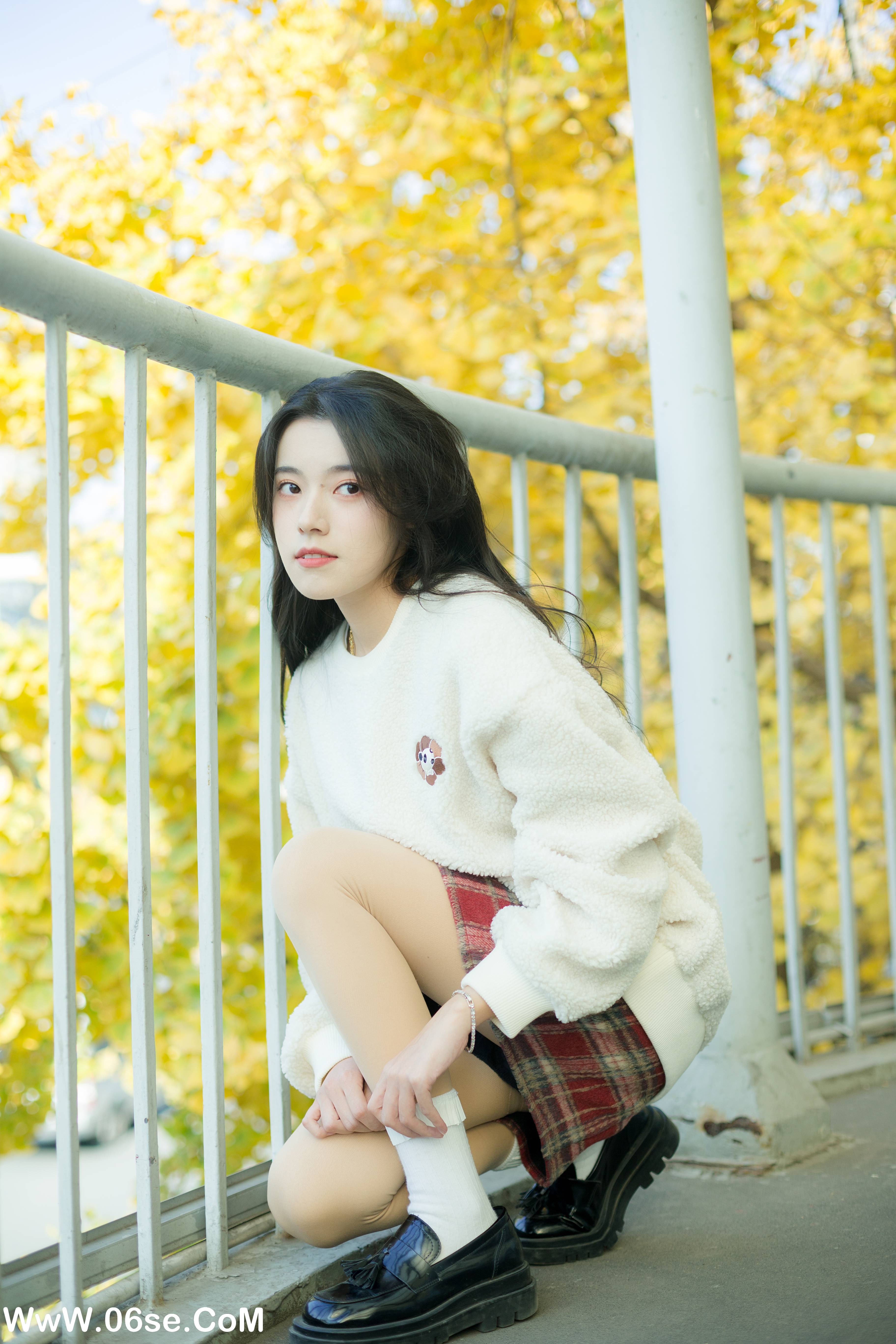 图片[28]-[YITUYU艺图语]2022.08.01 暖暖 静鏡婧[27+1P／225MB]-六色网