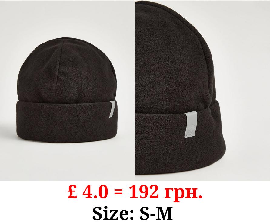 Black Fleece Beanie Hat