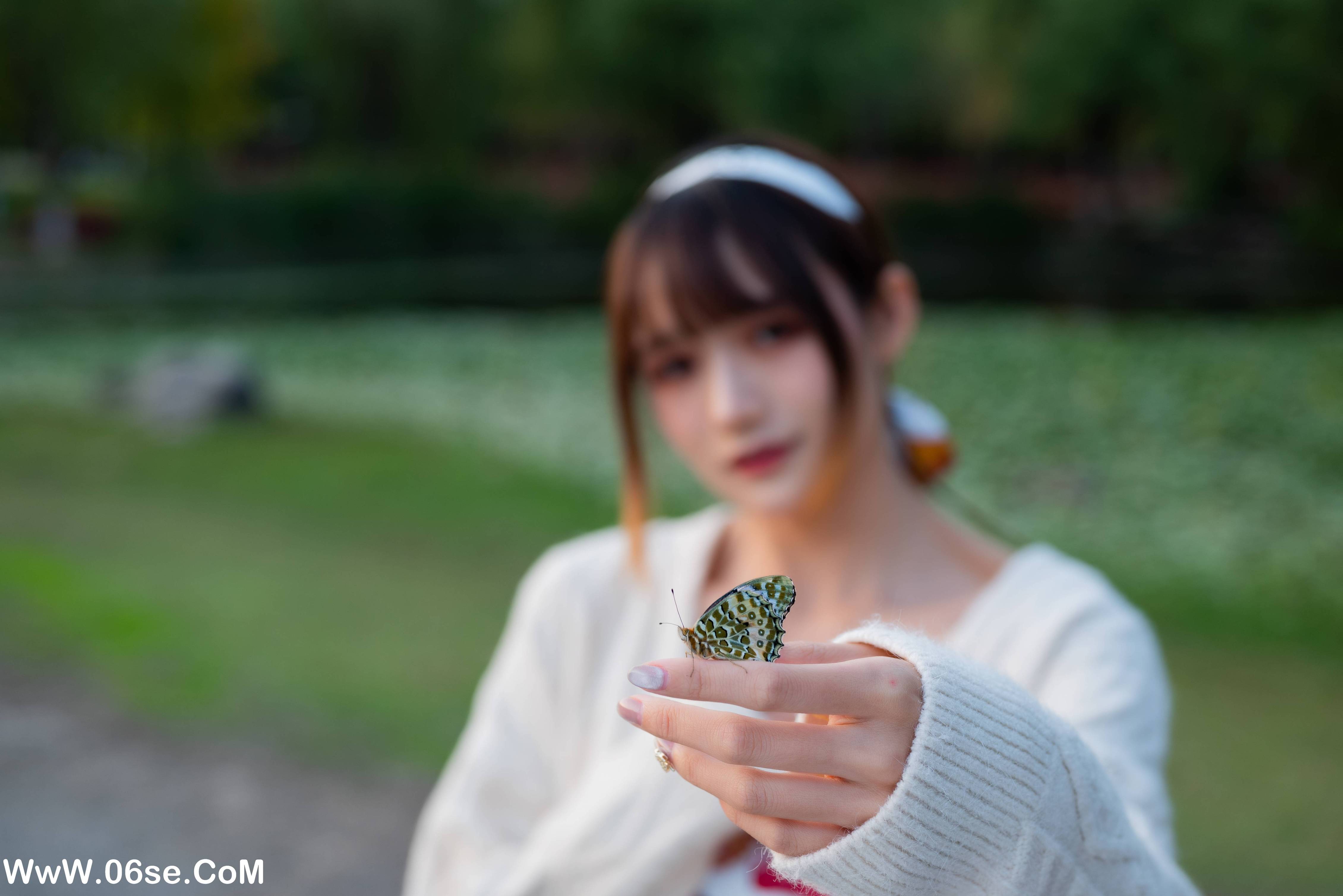 图片[18]-[YITUYU艺图语]2022.06.27 地肤花开 兔子Zzz不吃胡萝卜[35P-331.1M]-六色网