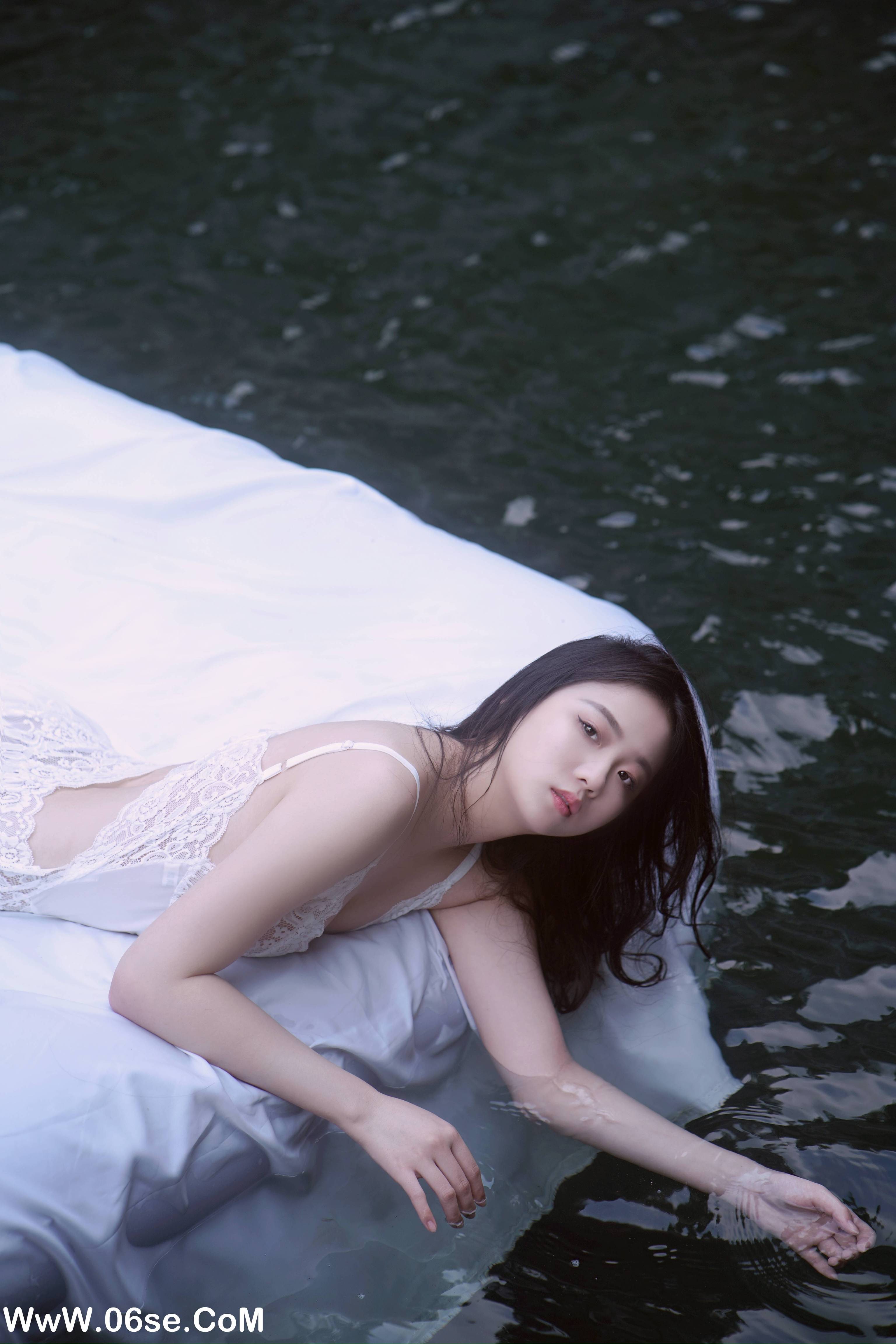图片[6]-[YITUYU艺图语]2022.12.22 落入凡间的天使 桃桃[33+1P／350MB]-六色网