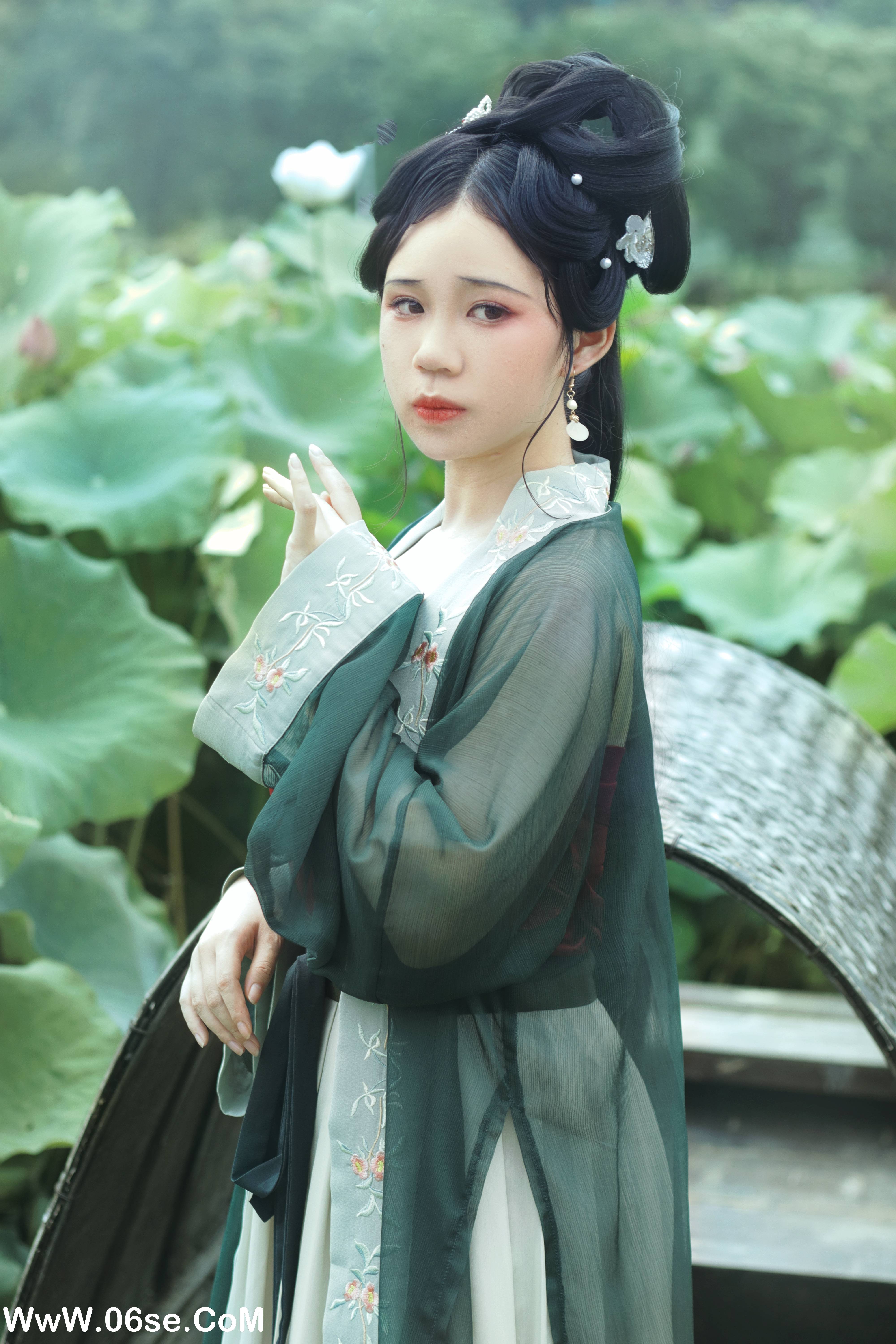 图片[3]-[YITUYU艺图语]2022.08.21 采莲曲 一只高高[26+1P／288MB]-六色网