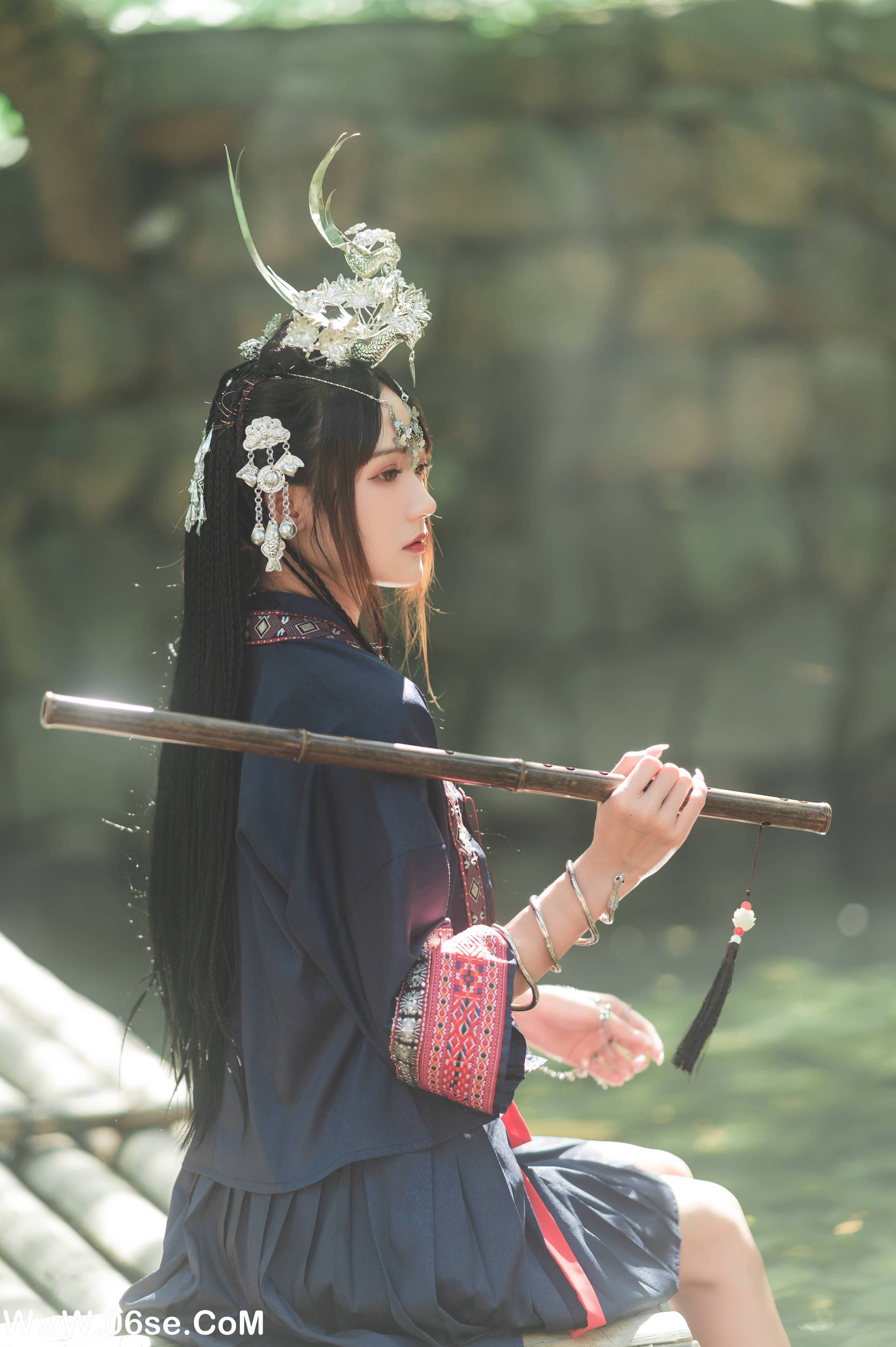 图片[5]-[YITUYU艺图语]2022.06.29 苗疆一梦 兔子Zzz不吃胡萝卜[42P-436.5M]-六色网
