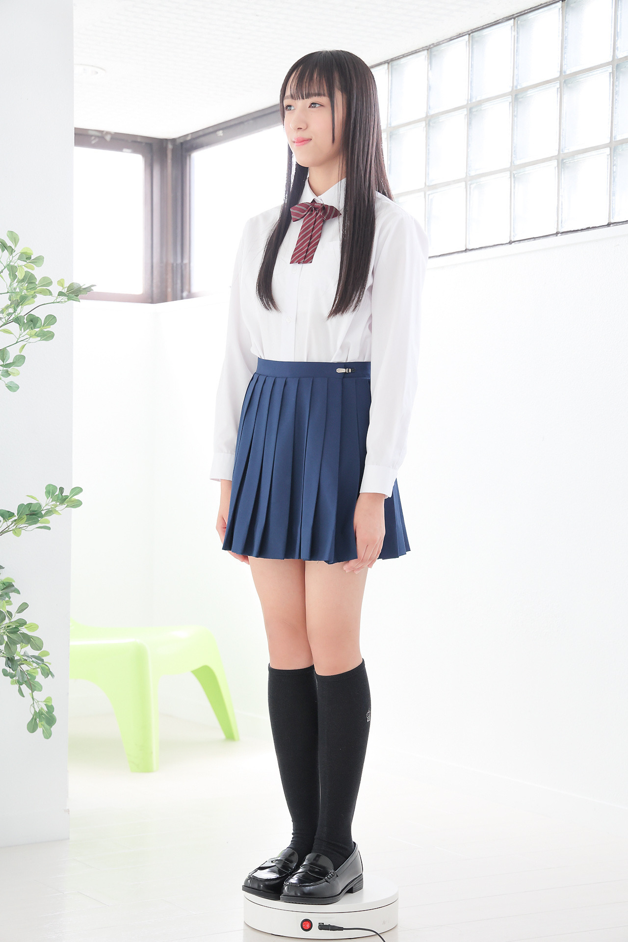 Yuna Sakiyama 咲山ゆな, [Minisuka.tv] 2022.05.05 Regular Gallery 01 2