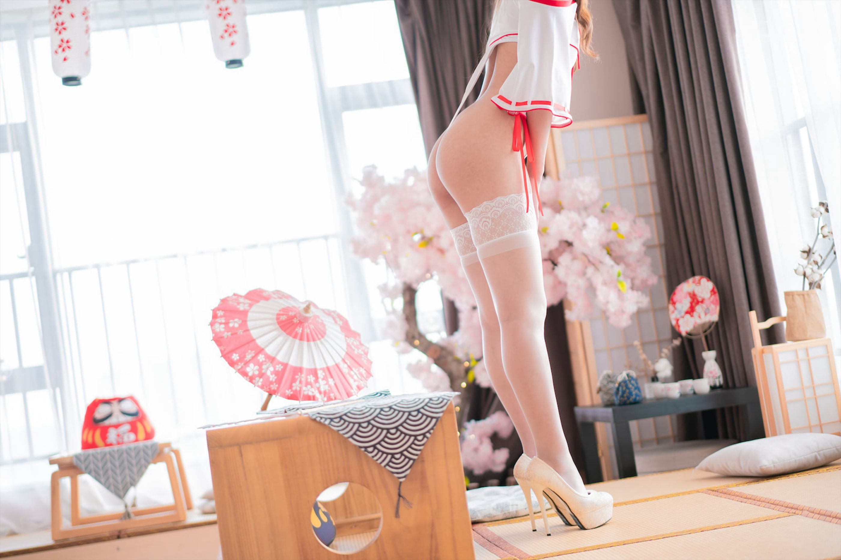 Money冷冷 - 恶灵退散女巫 [121P-709MB] 98
