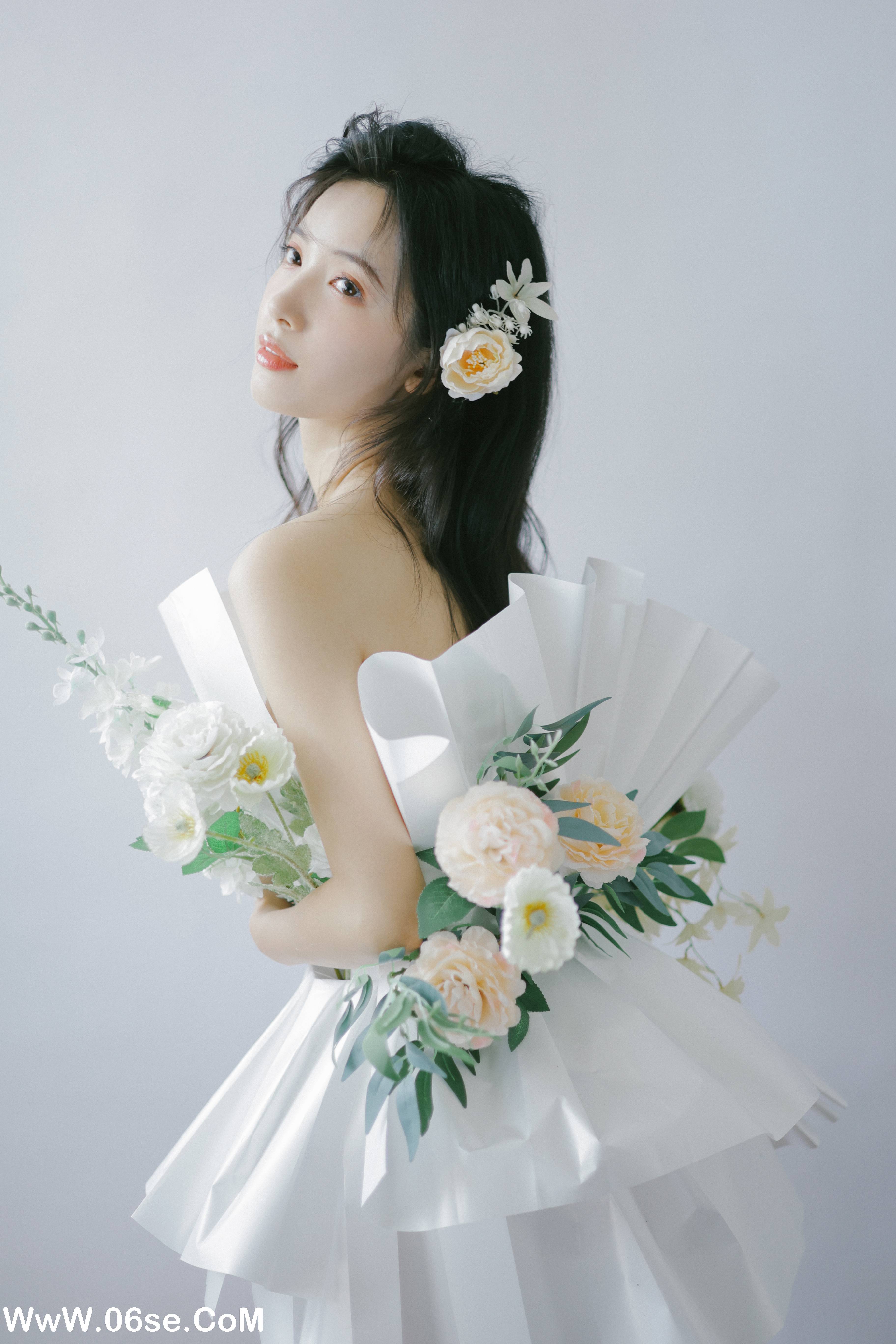 图片[18]-[YITUYU艺图语]2022.07.26 花束女孩 一只阿梦崽[31+1P／256MB]-六色网