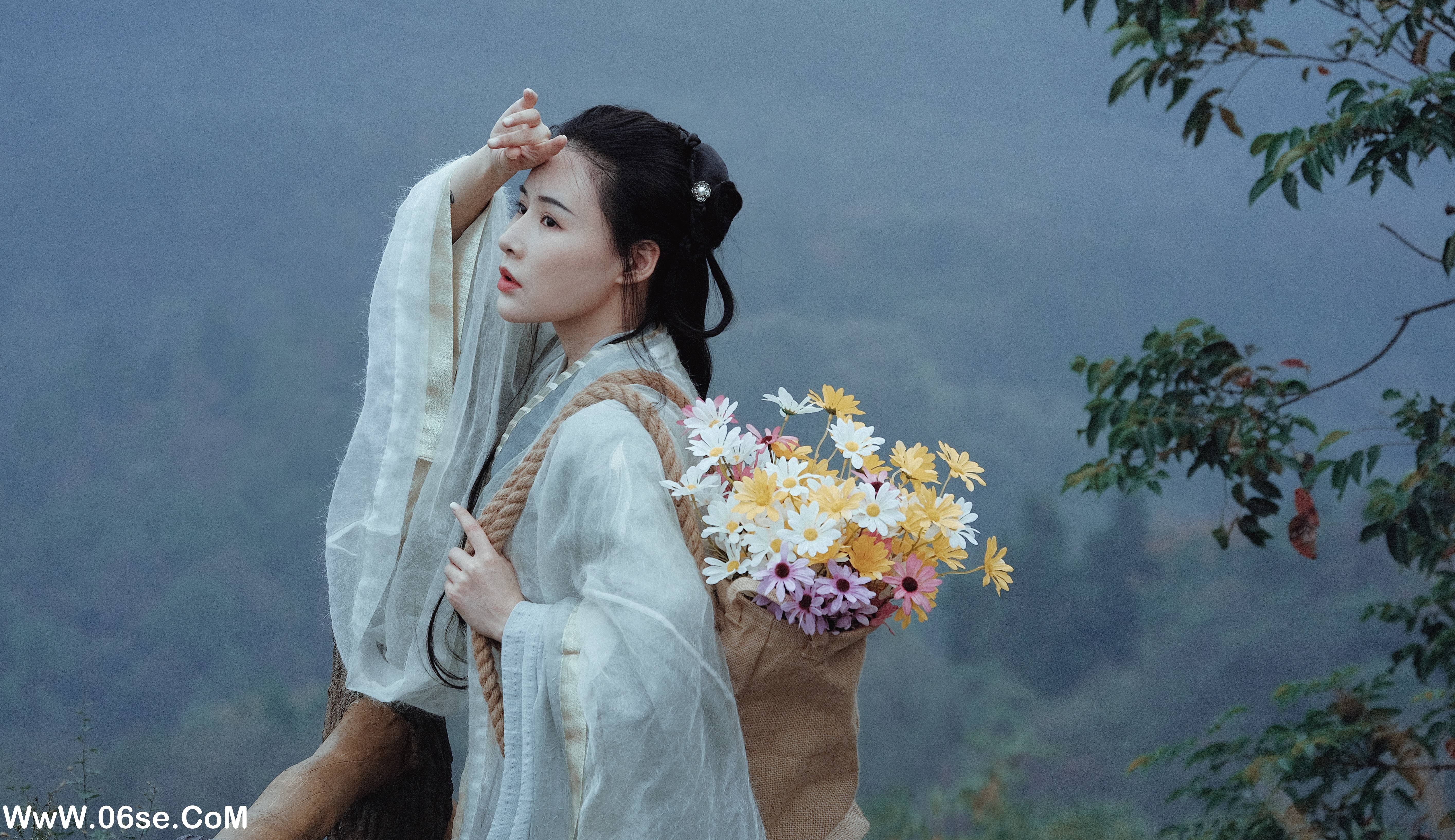 图片[25]-[YITUYU艺图语]2022.02.22 远山无月见秋灯 雅熙[25+1P／359MB]-六色网