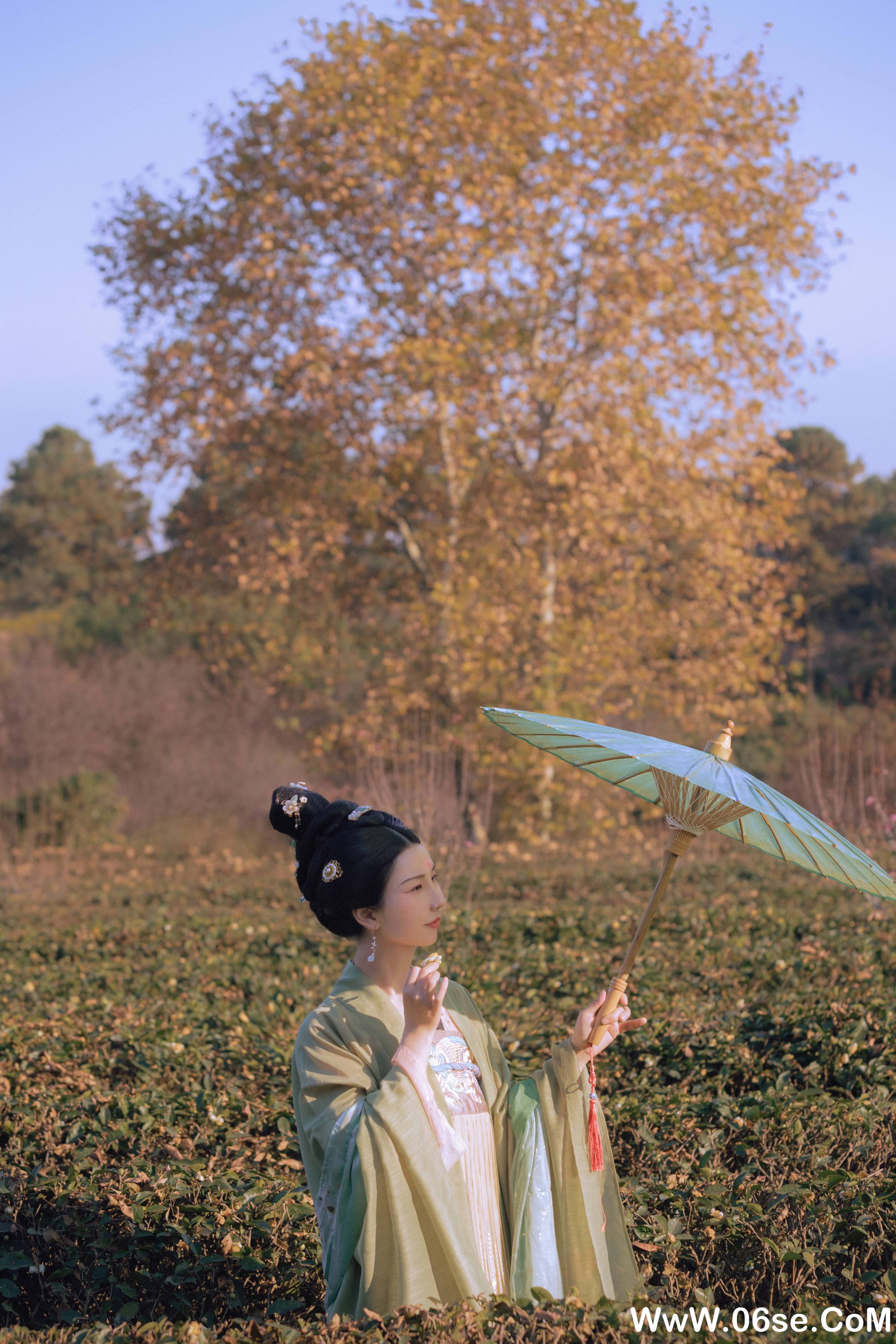 图片[20]-[YITUYU艺图语]2021.09.27 苏幕遮 唱小游[25+1P／265MB]-六色网