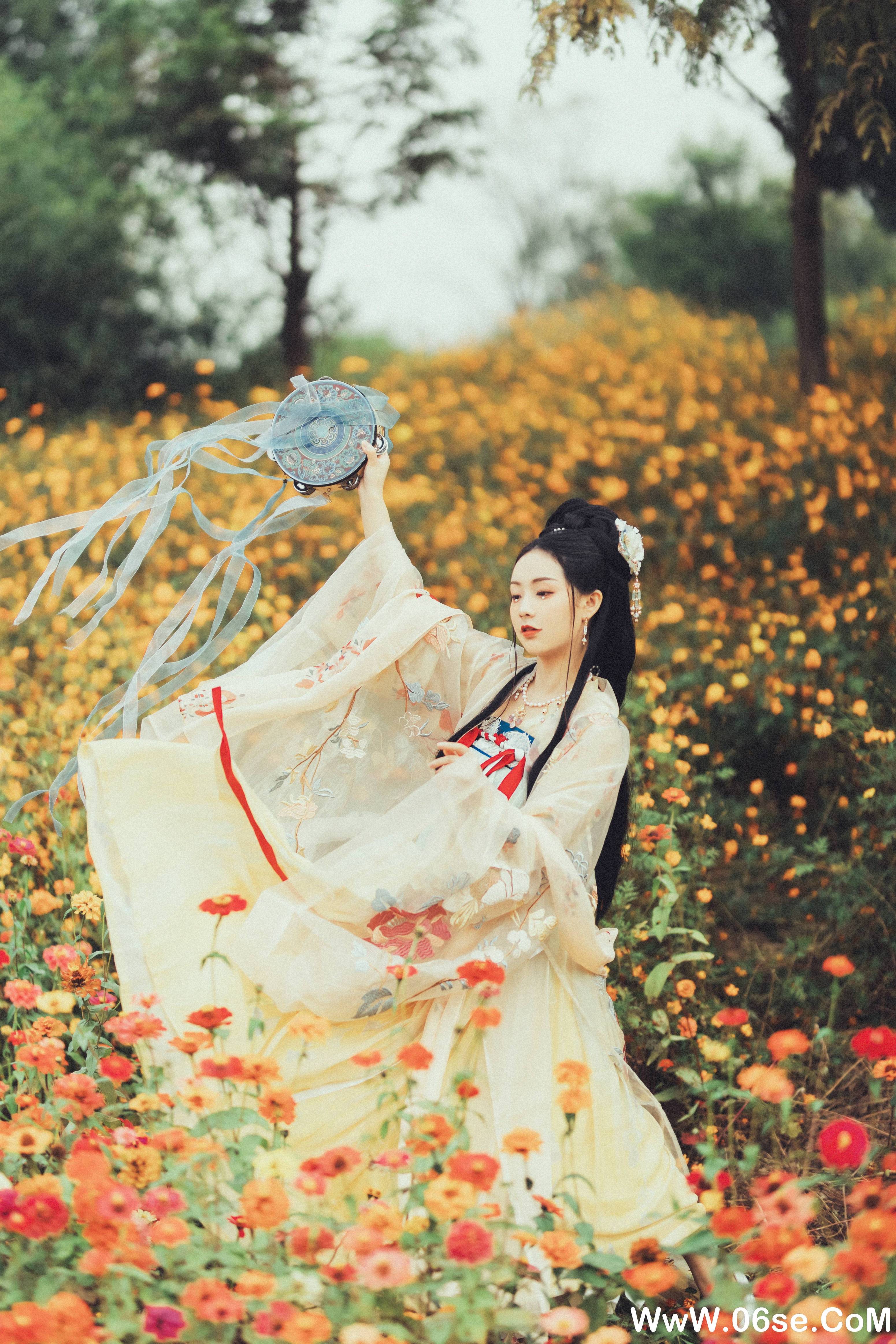 图片[34]-[YITUYU艺图语]2021.10.16 花期未央 Seven[37+1P／601MB]-六色网