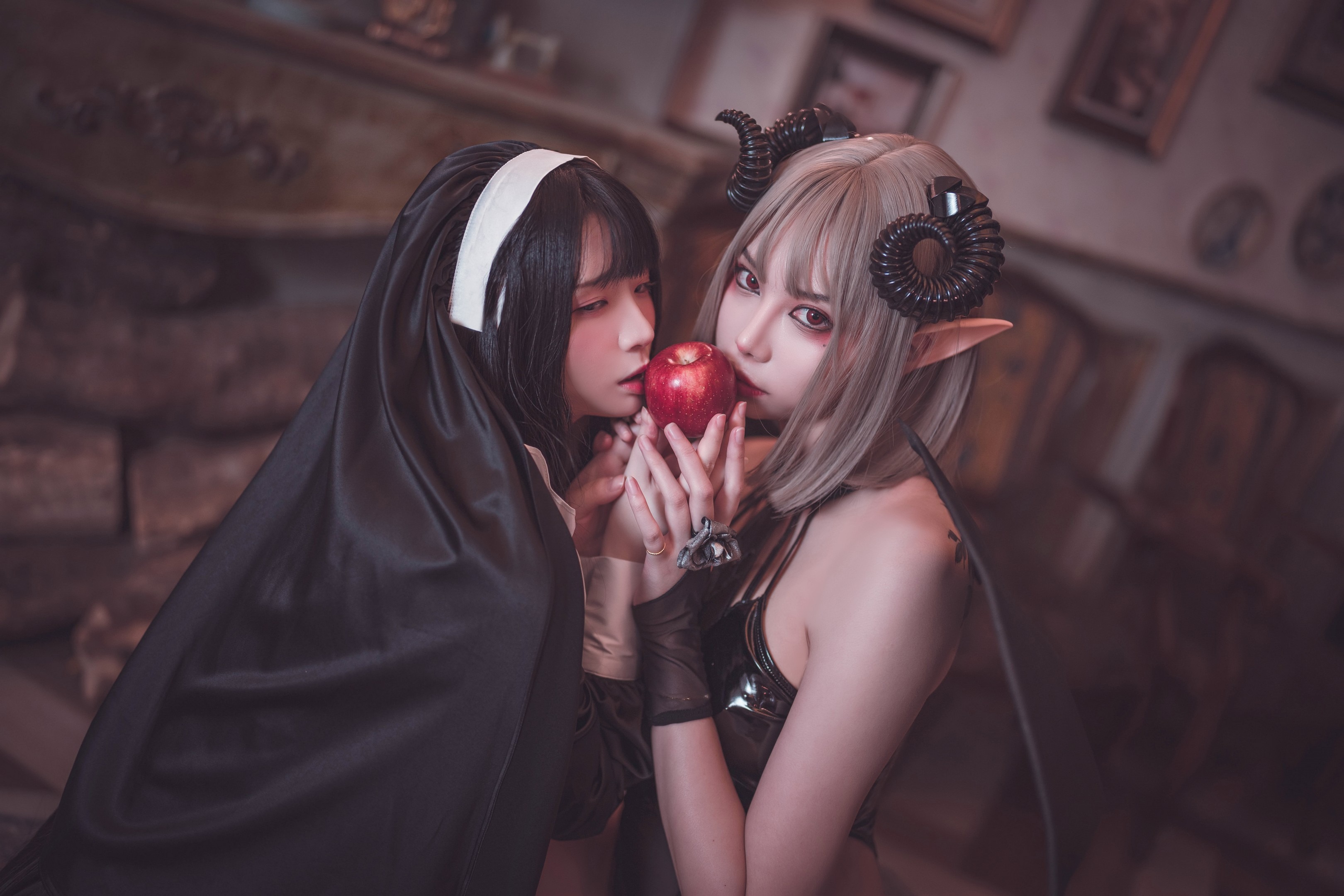 落落Raku x 林檎 双人百合 45