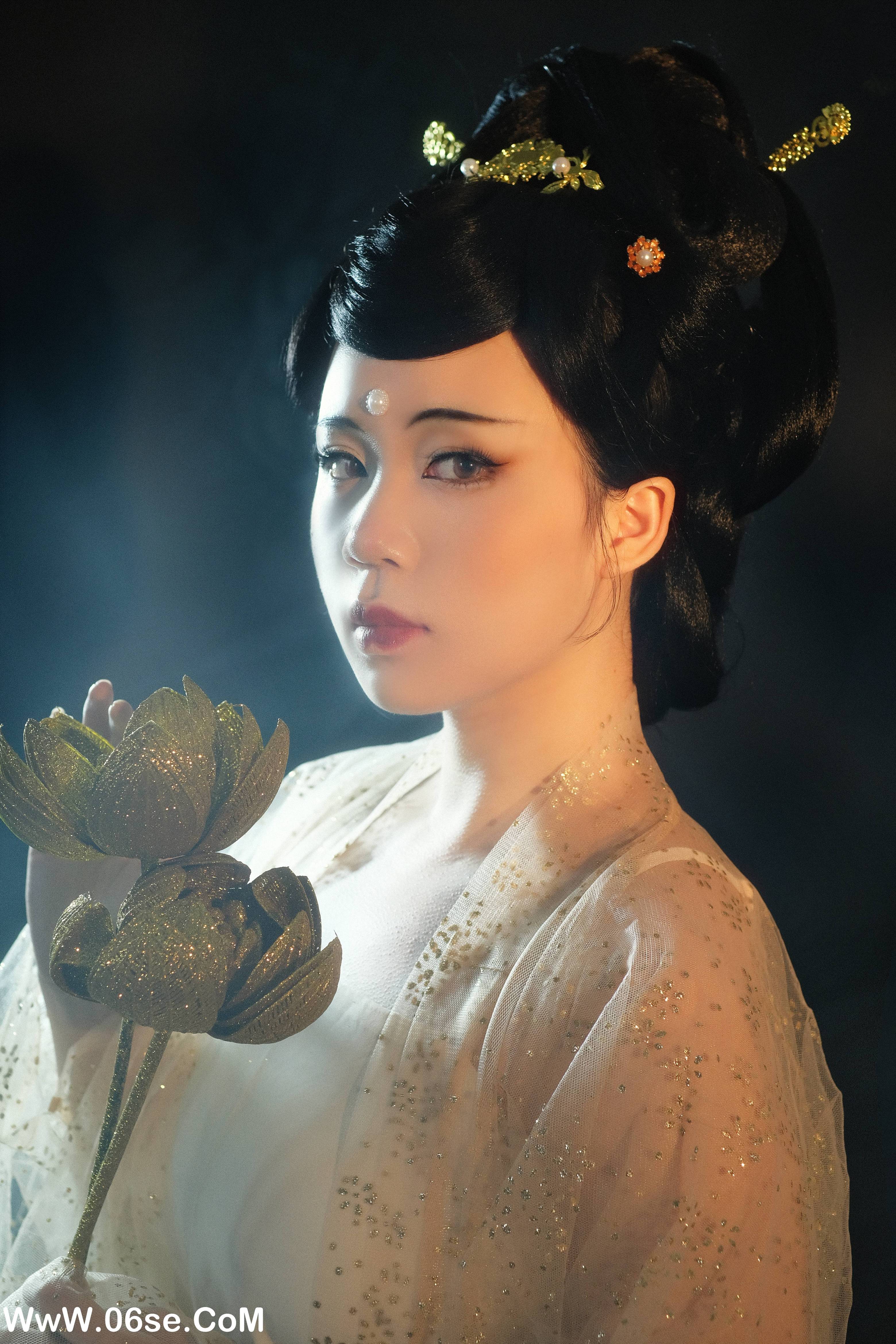 图片[6]-[YITUYU艺图语]2022.09.22 菩萨蛮 一只高高[24+1P／526MB]-六色网