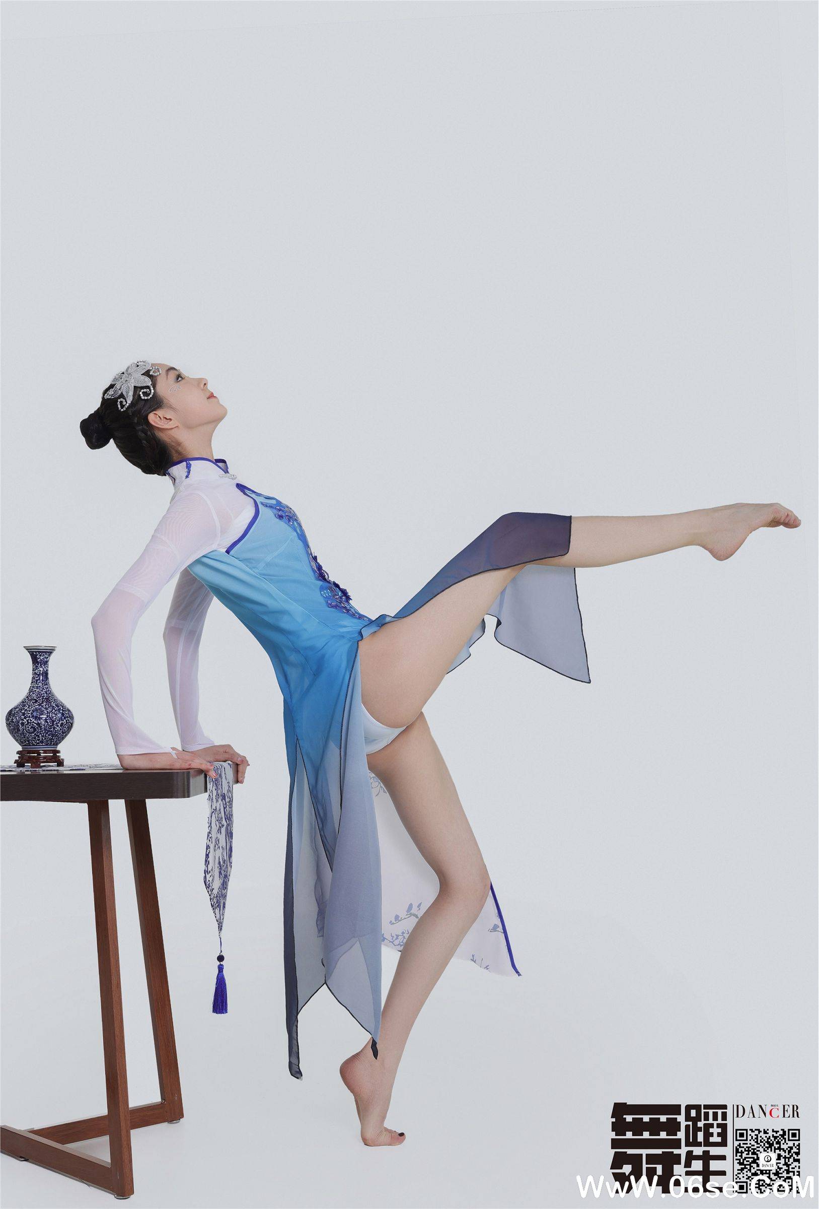 图片[21]-[GALLI嘉丽] 舞蹈生日记 104 – 青花瓷 韩玉彤-六色网