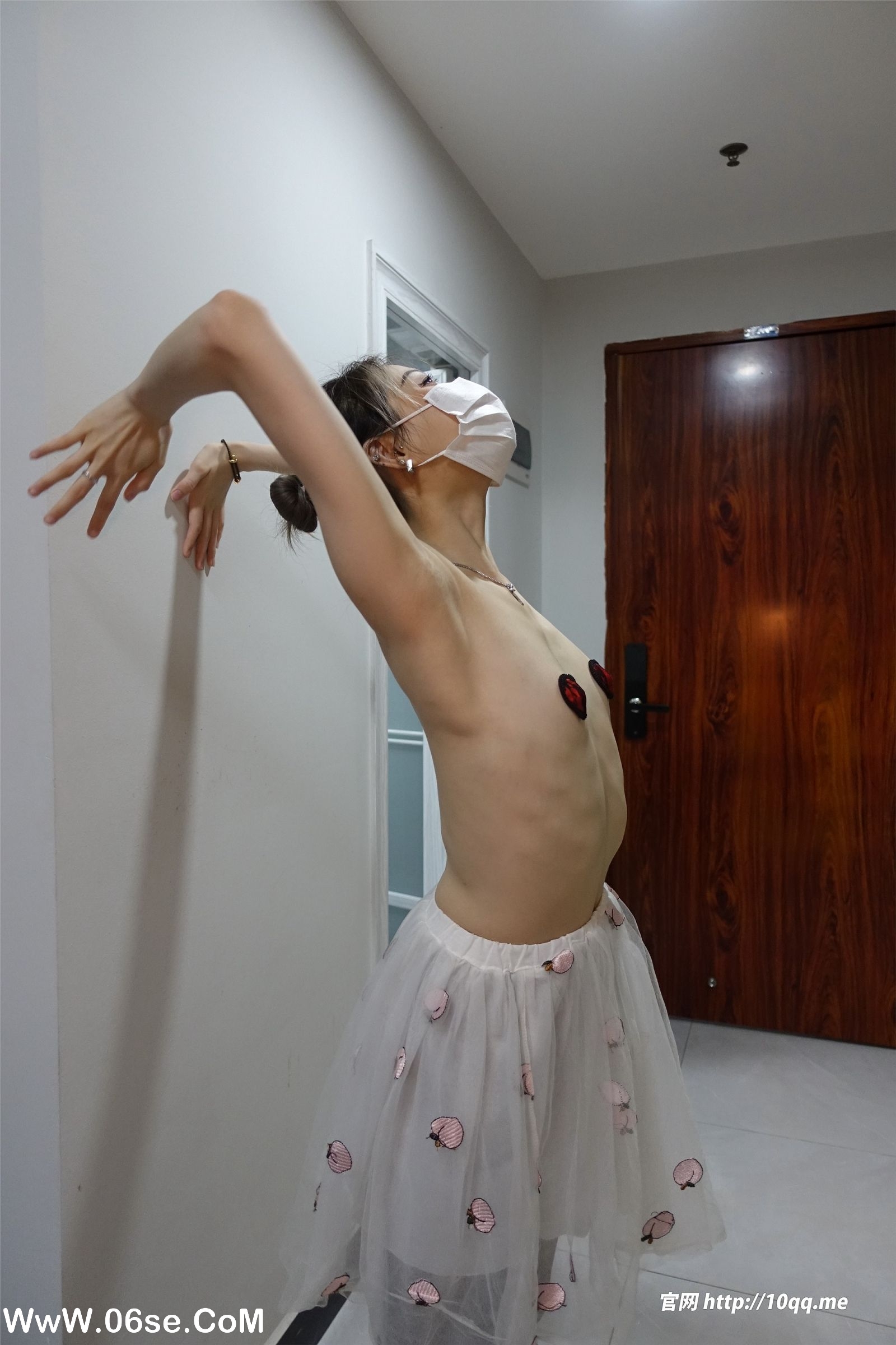 图片[17]-[ROSI写真]口罩系列 2024.01.07 NO.2765-六色网