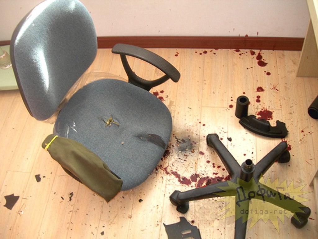 Убийство мебелью произошло в Хабаровске