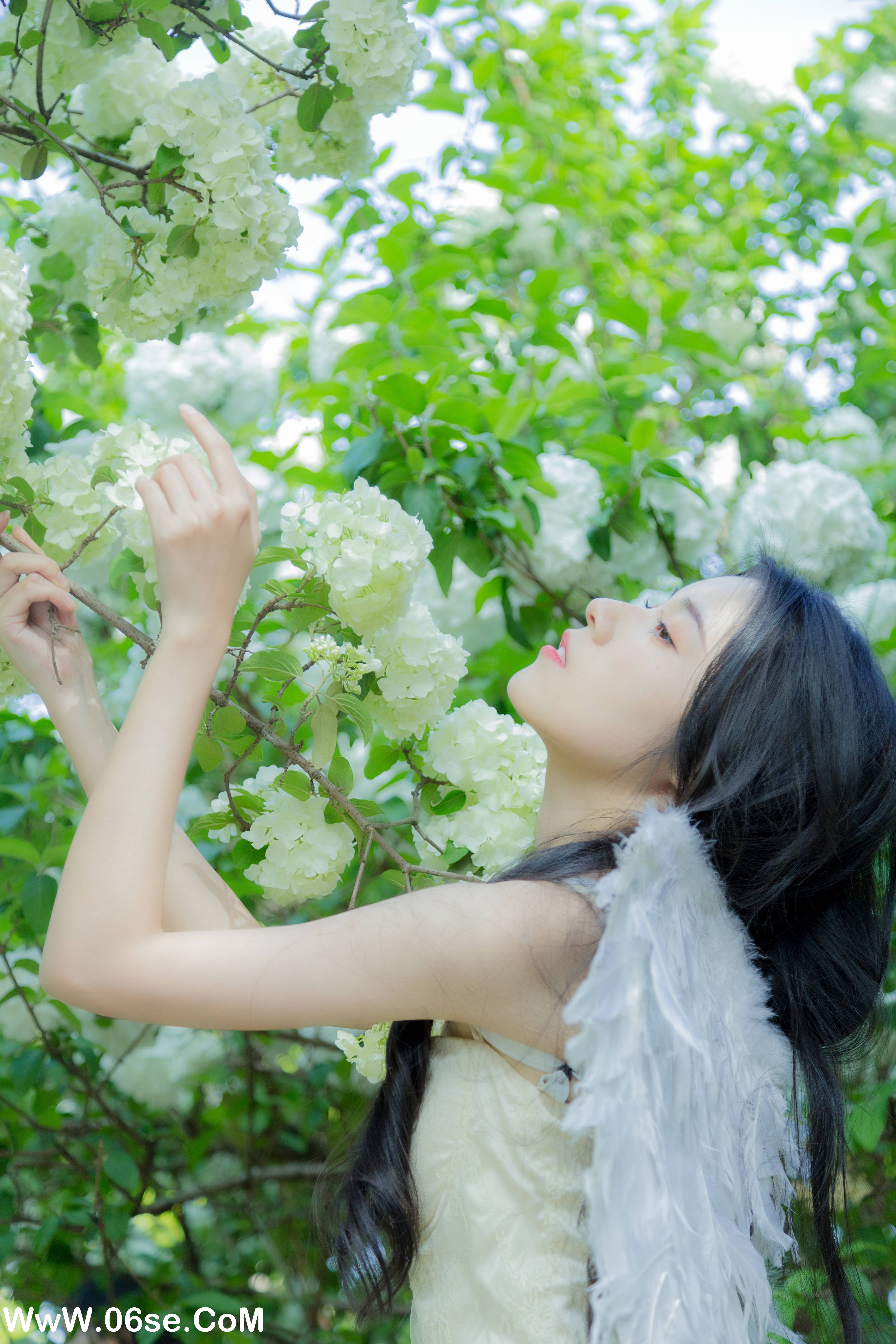 图片[27]-[YITUYU艺图语]2022.07.18 轻轻 静鏡婧[35+1P／332MB]-六色网