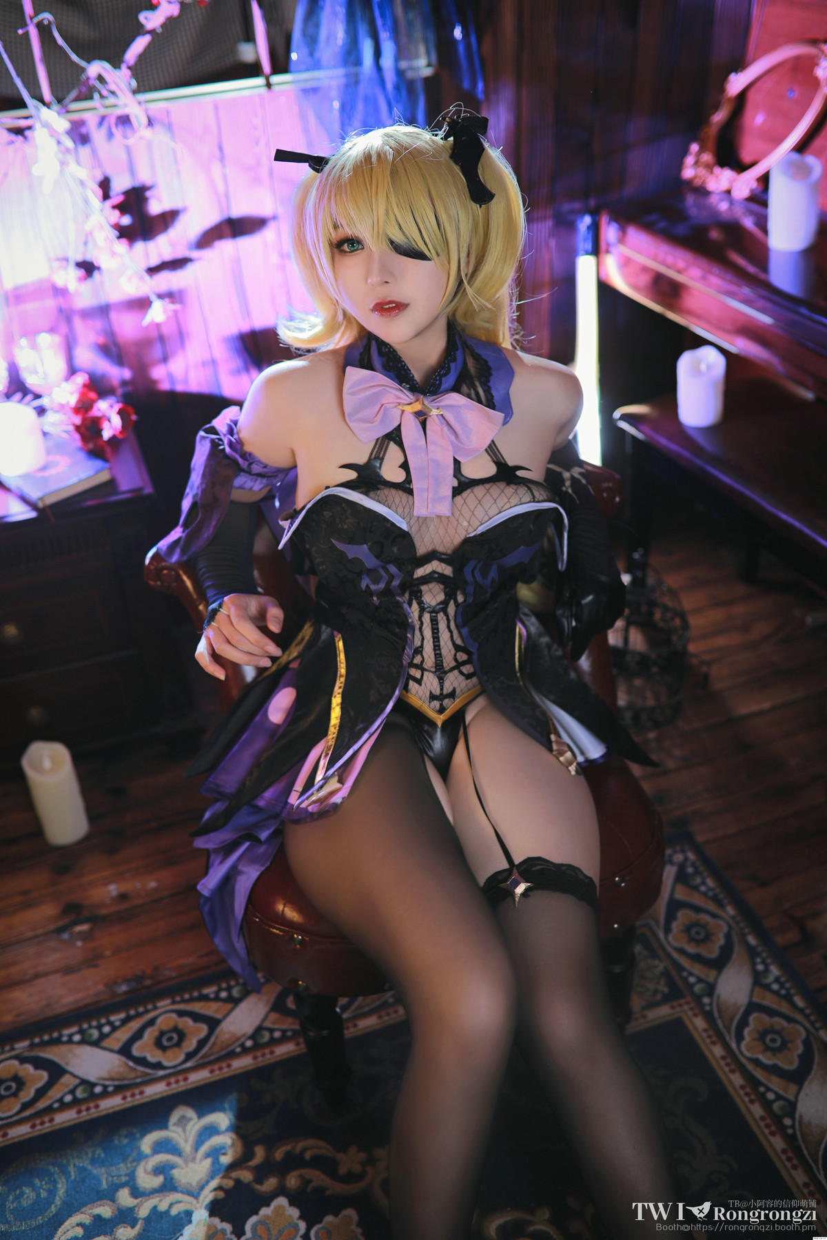 小容仔咕咕咕w Cosplay 菲谢尔 15