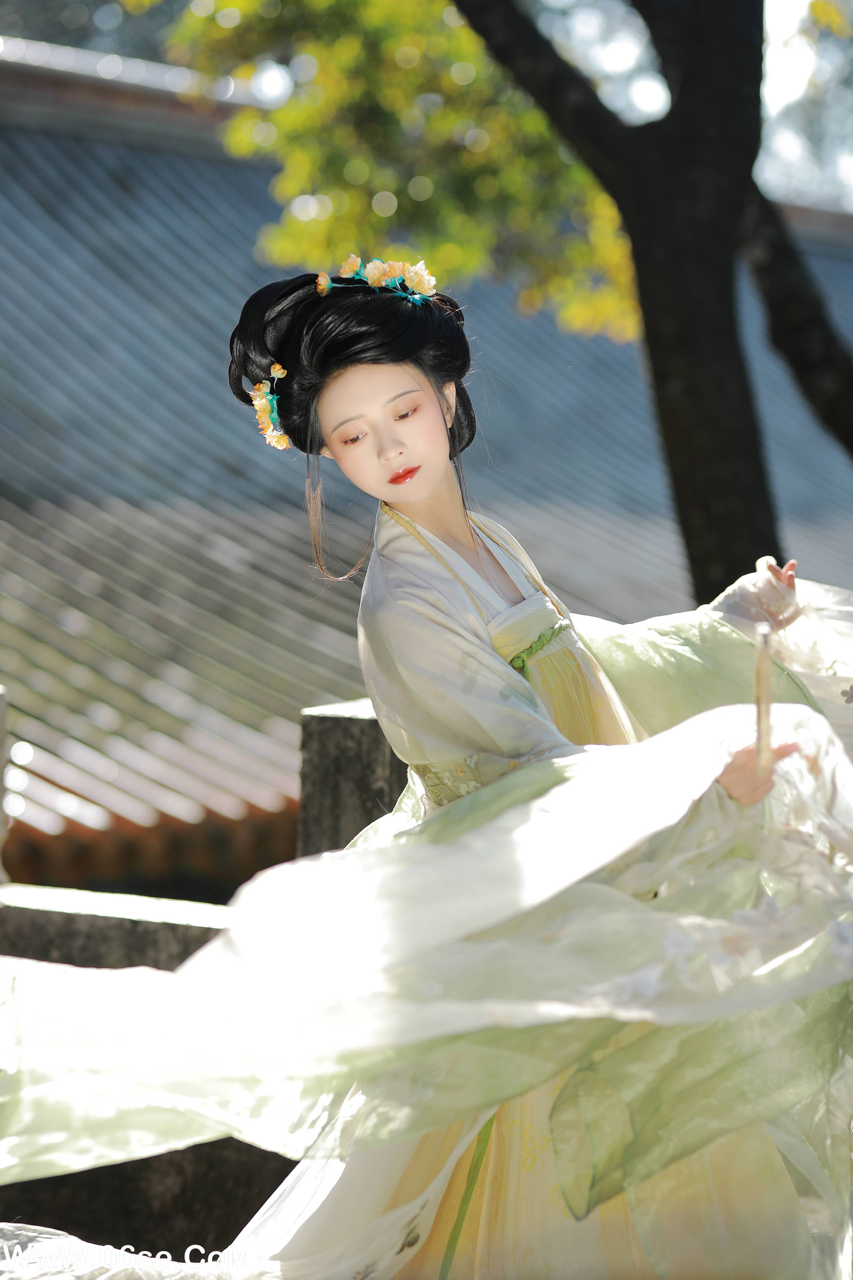 图片[21]-[YITUYU艺图语]2022.12.29 秋色如画 YunFleur[37+1P／700MB]-六色网