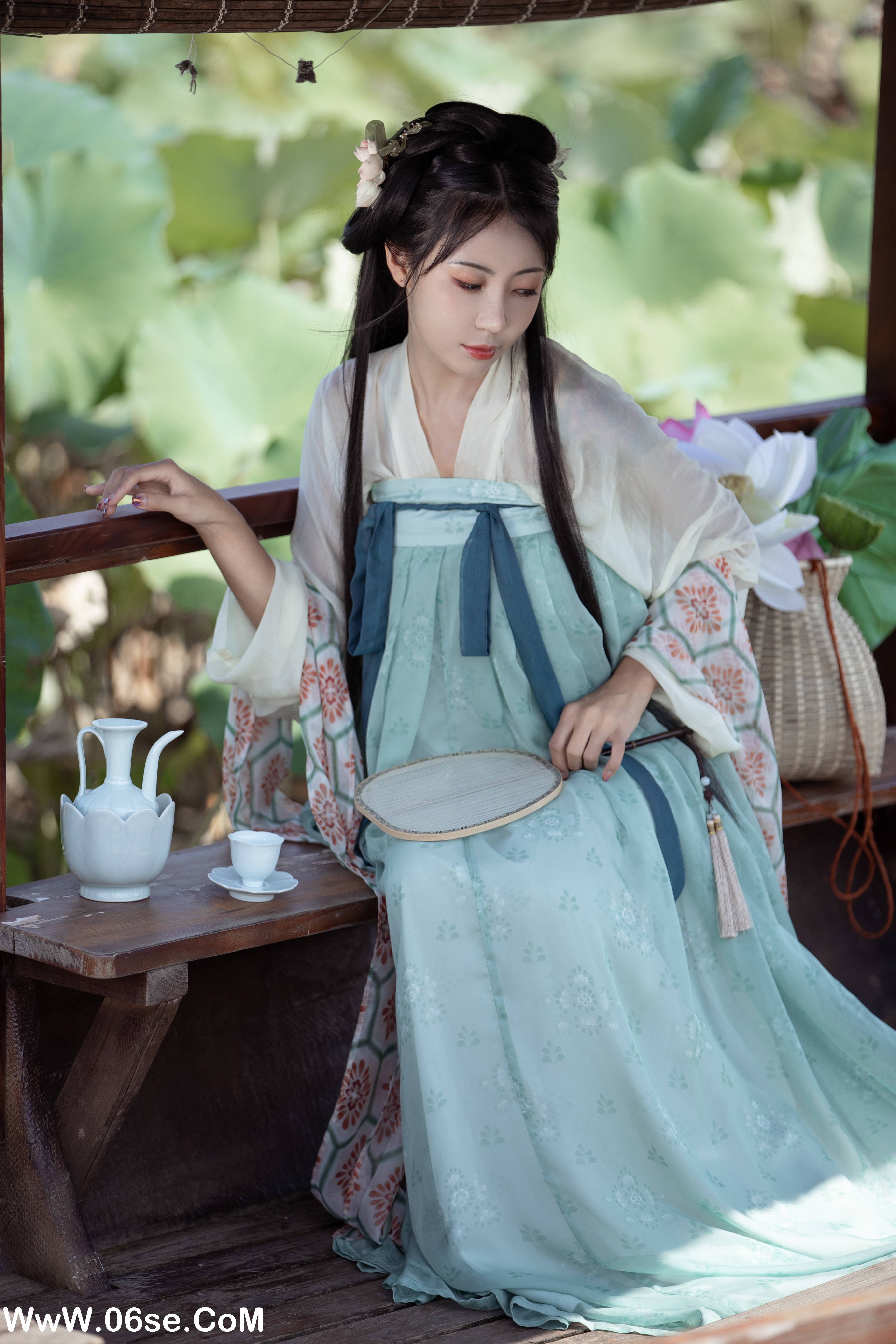图片[25]-[YITUYU艺图语]2022.11.15 荷芰 酸辣粉[30+1P／290MB]-六色网