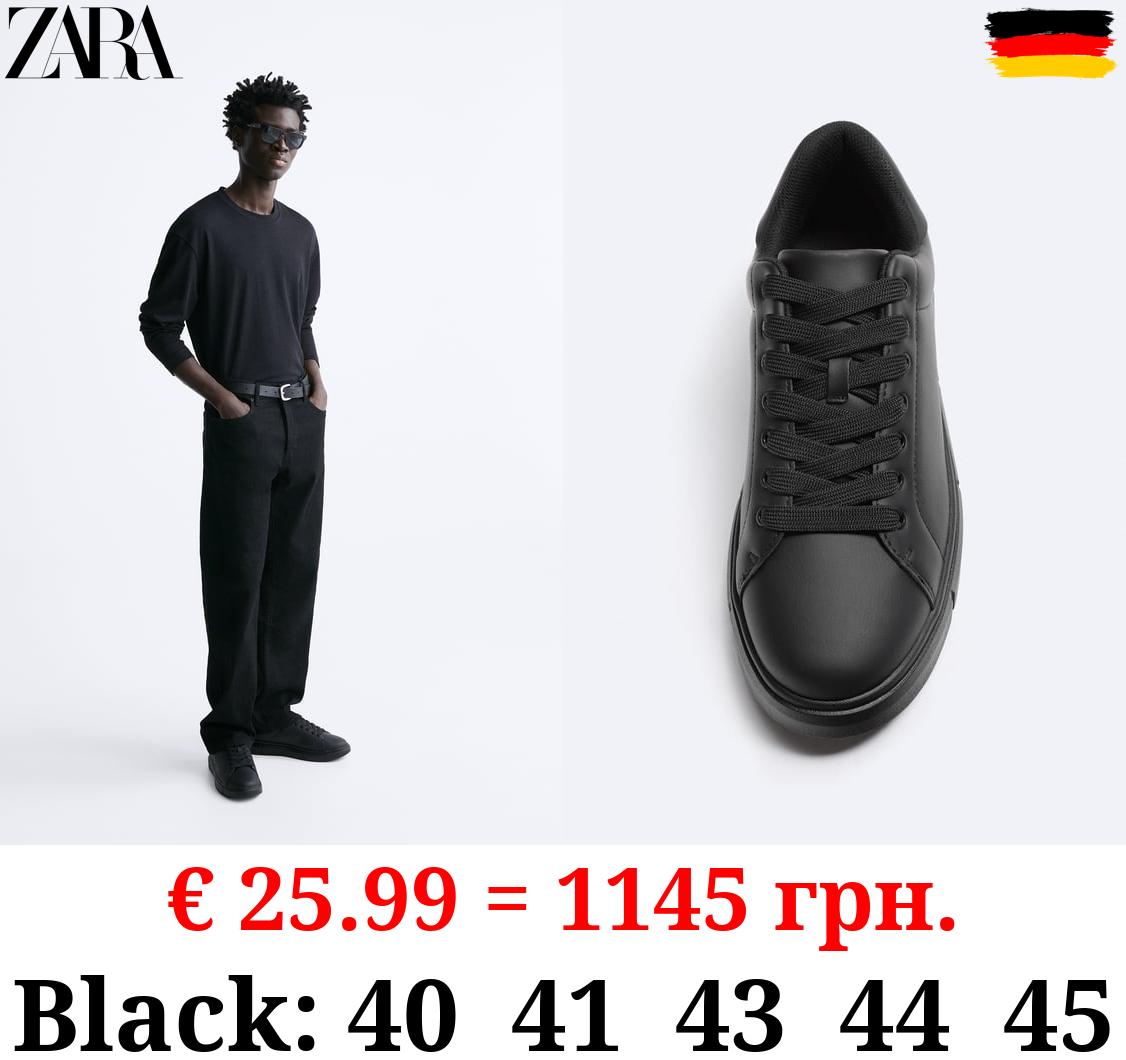 CHUNKY SOLE SNEAKERS