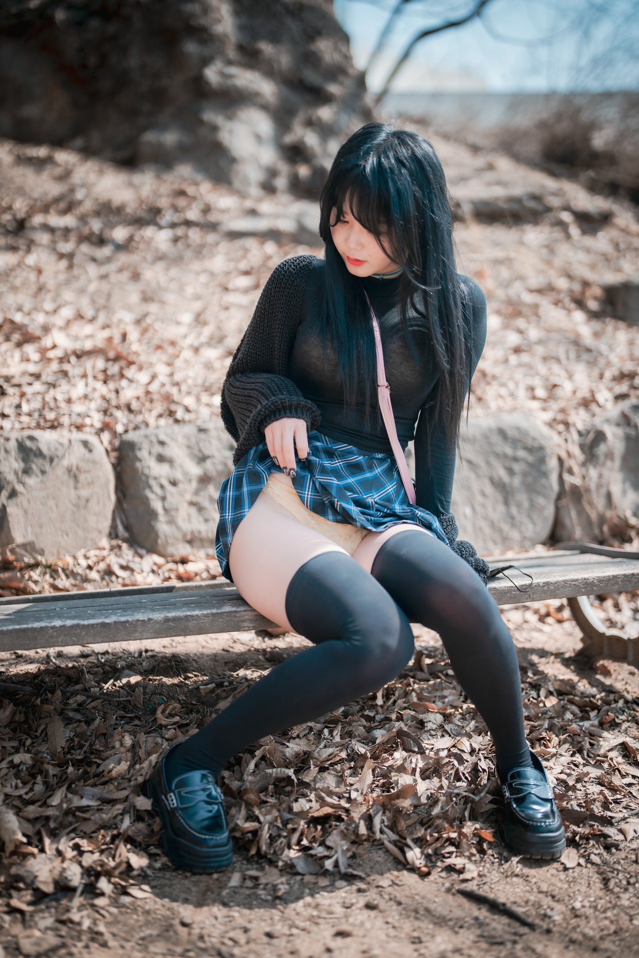 ZIA.Kwon 권지아, [DJAWA] Early Spring Walk in March Set.01 2