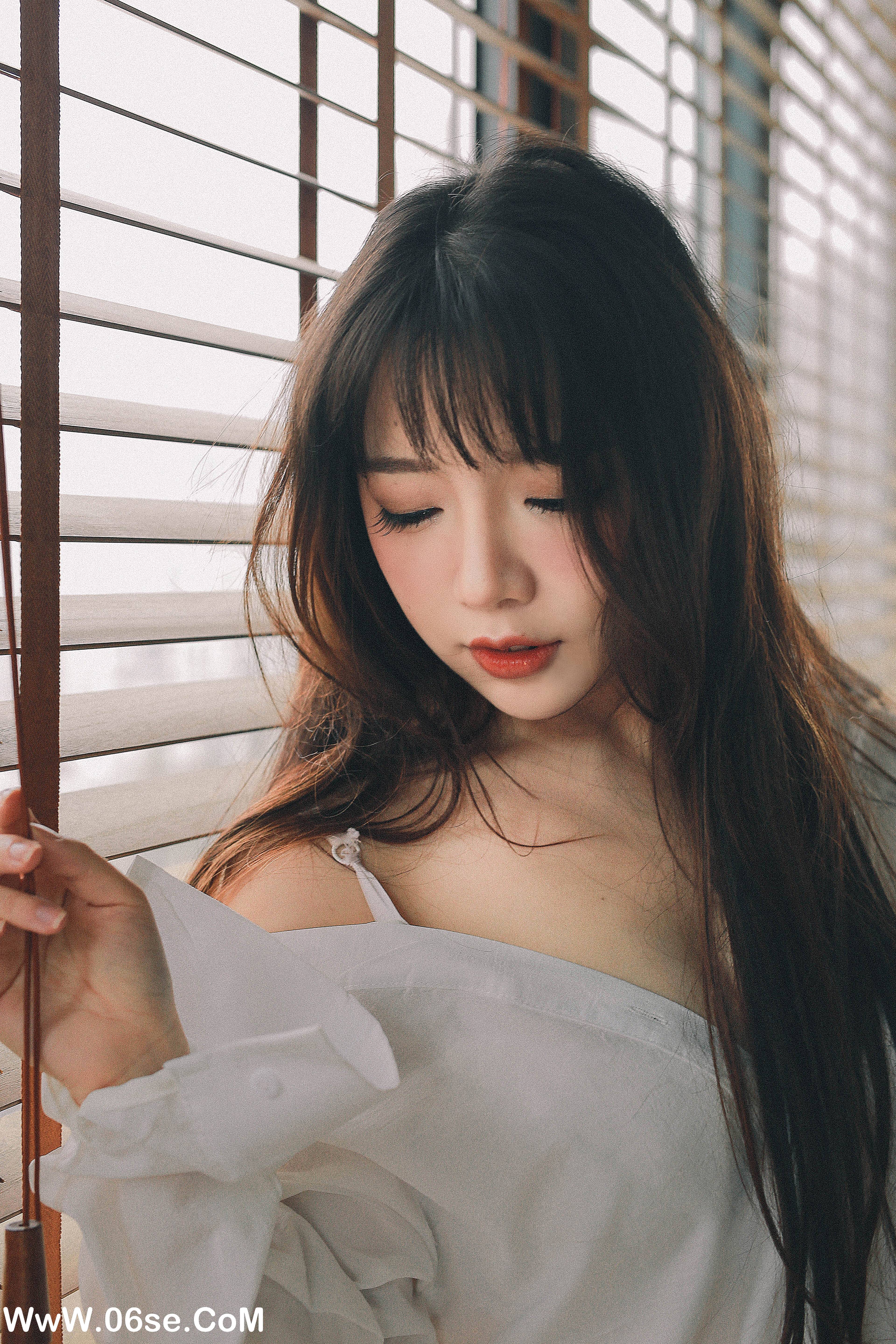 图片[24]-[YITUYU艺图语]2022.12.26 回到夏天 一坨王奕萌[23+1P／167MB]-六色网