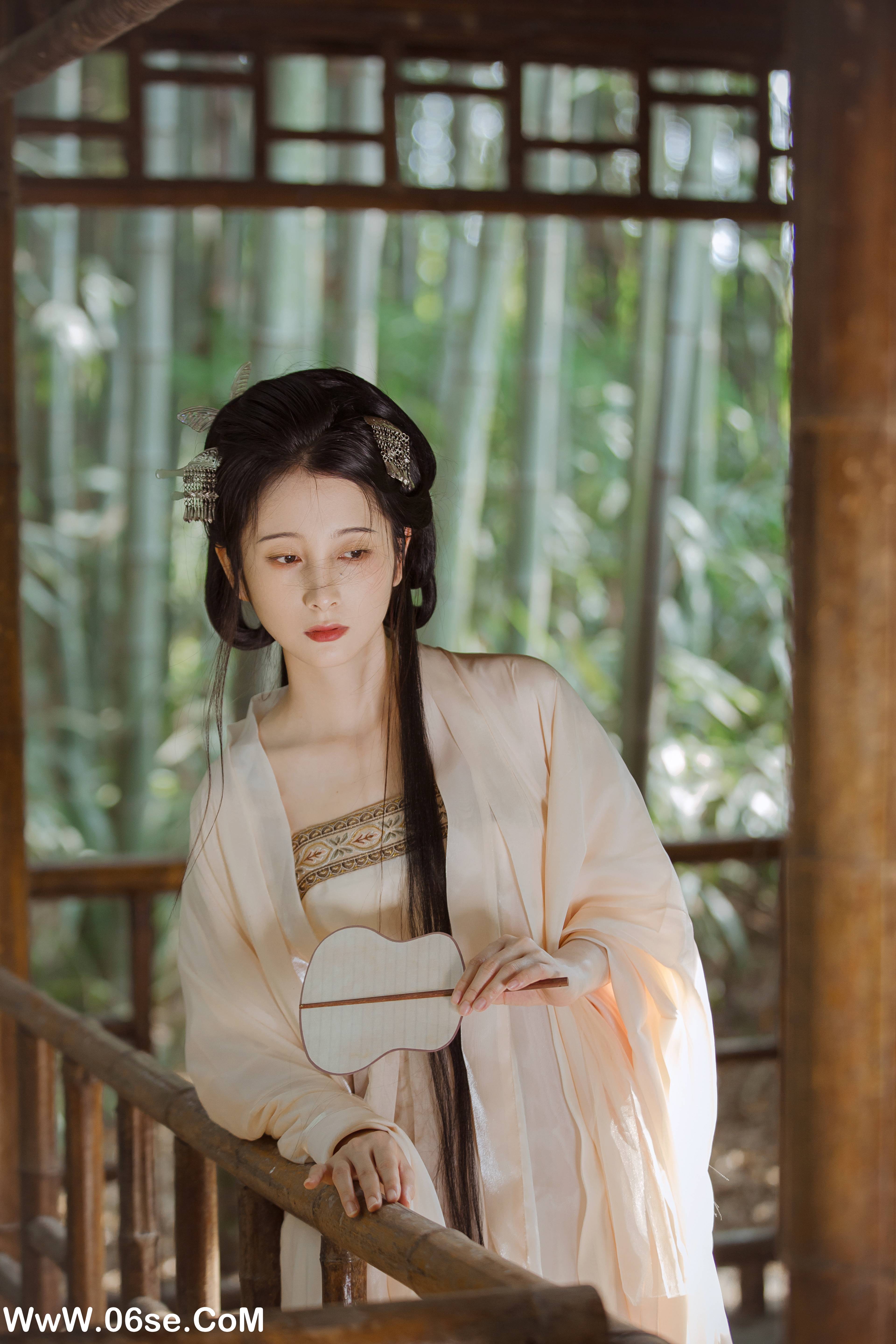 图片[12]-[YITUYU艺图语]2022.12.23 荣耀时，她是象征 五月的三花猫[21+1P／139MB]-六色网