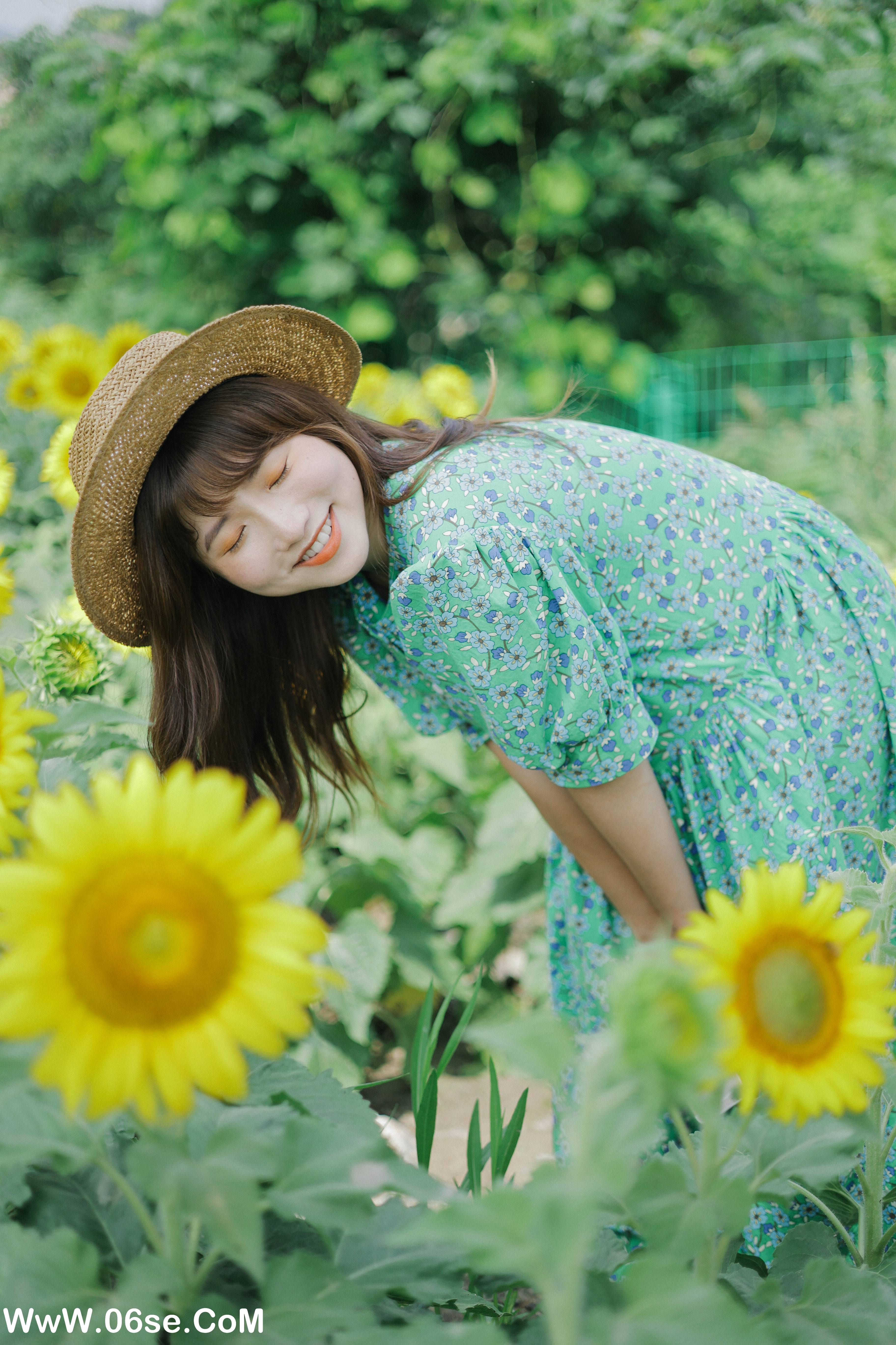 图片[26]-[YITUYU艺图语]2022.07.12 向日葵的夏日 蓝胖子-[32+1P／227MB]-六色网