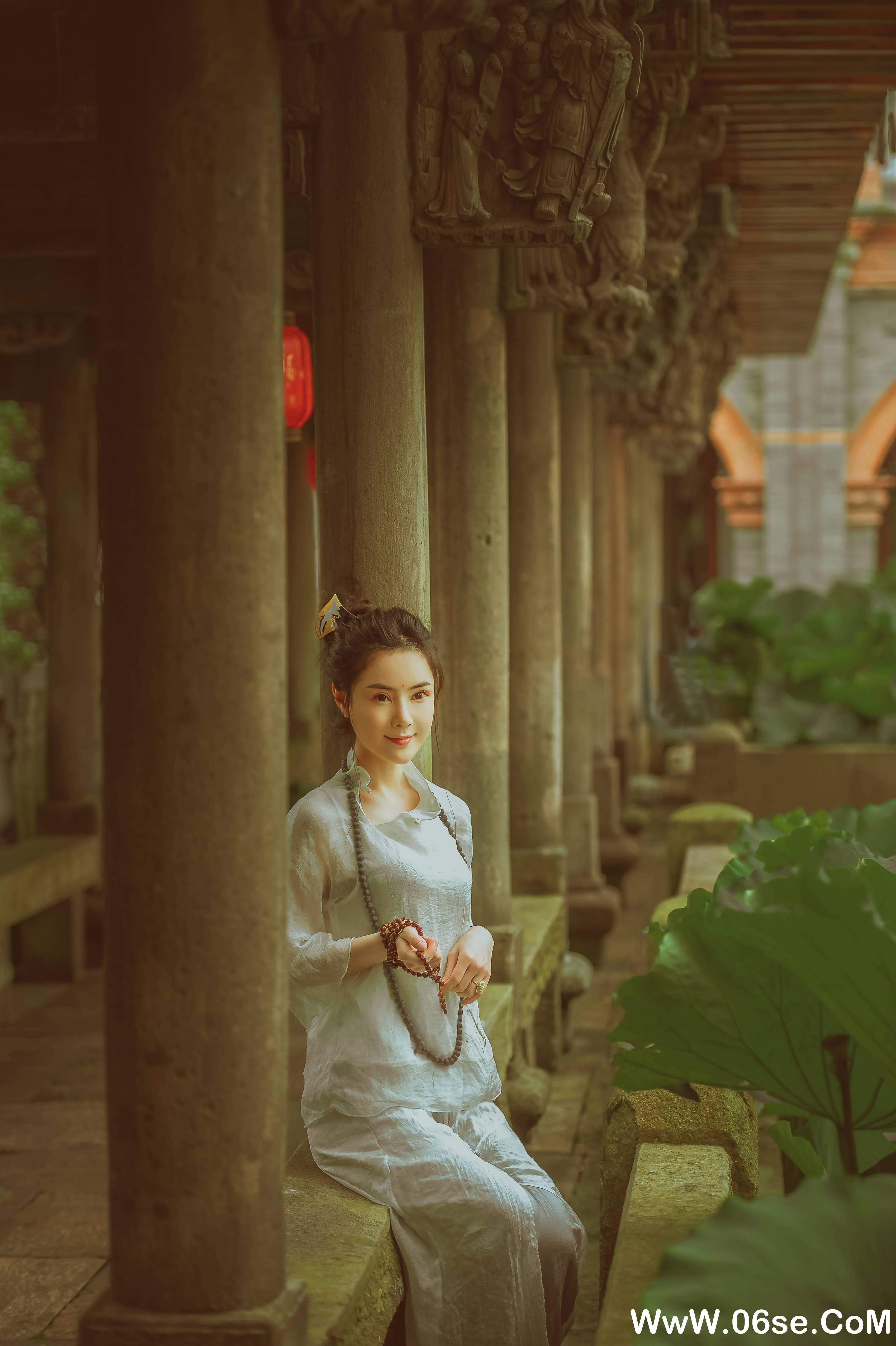 图片[24]-[YITUYU艺图语]2021.08.14 赏荷记 颗颗树[35+1P／260MB]-六色网