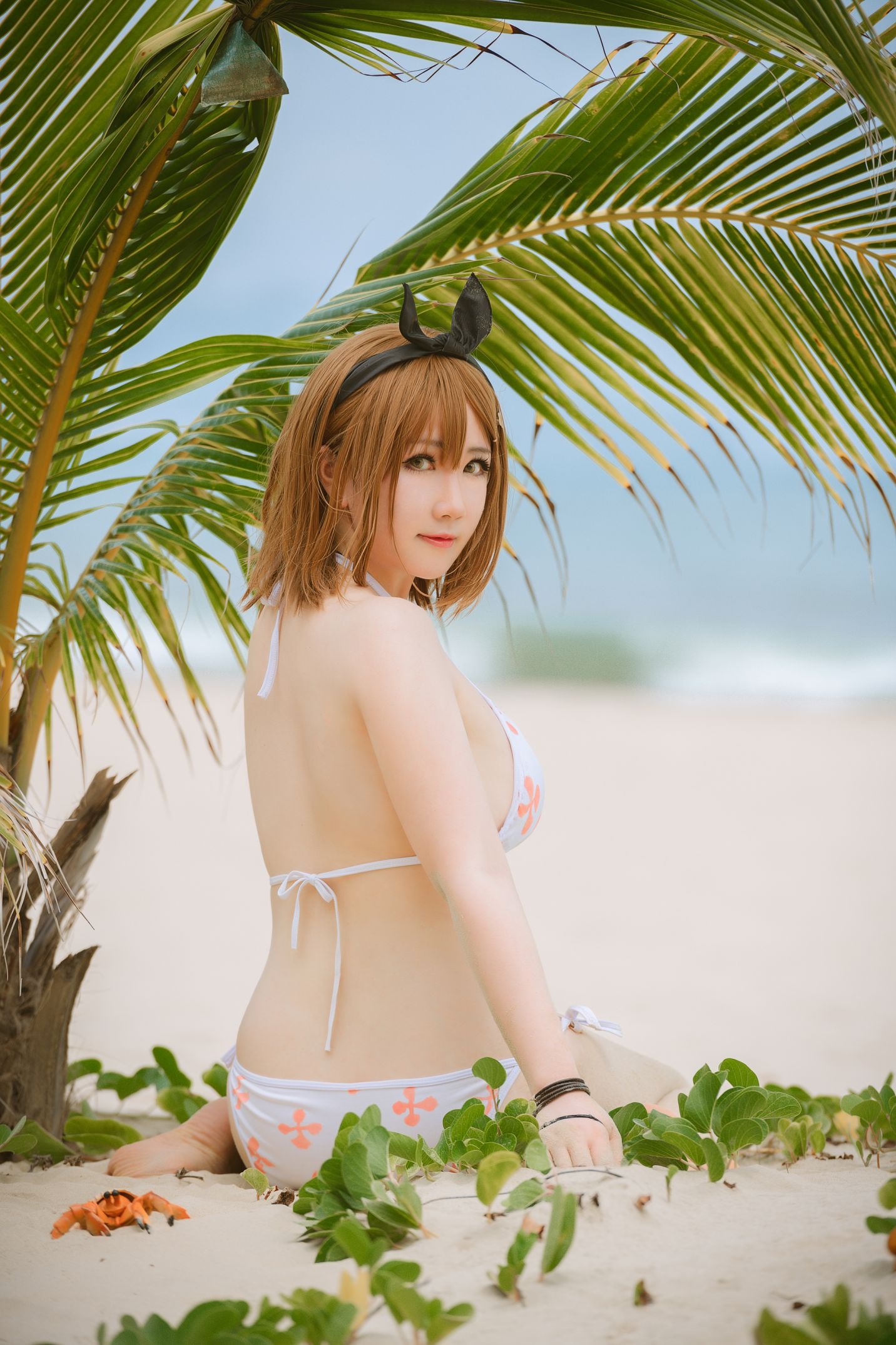 是本末末 莱莎泳装 16