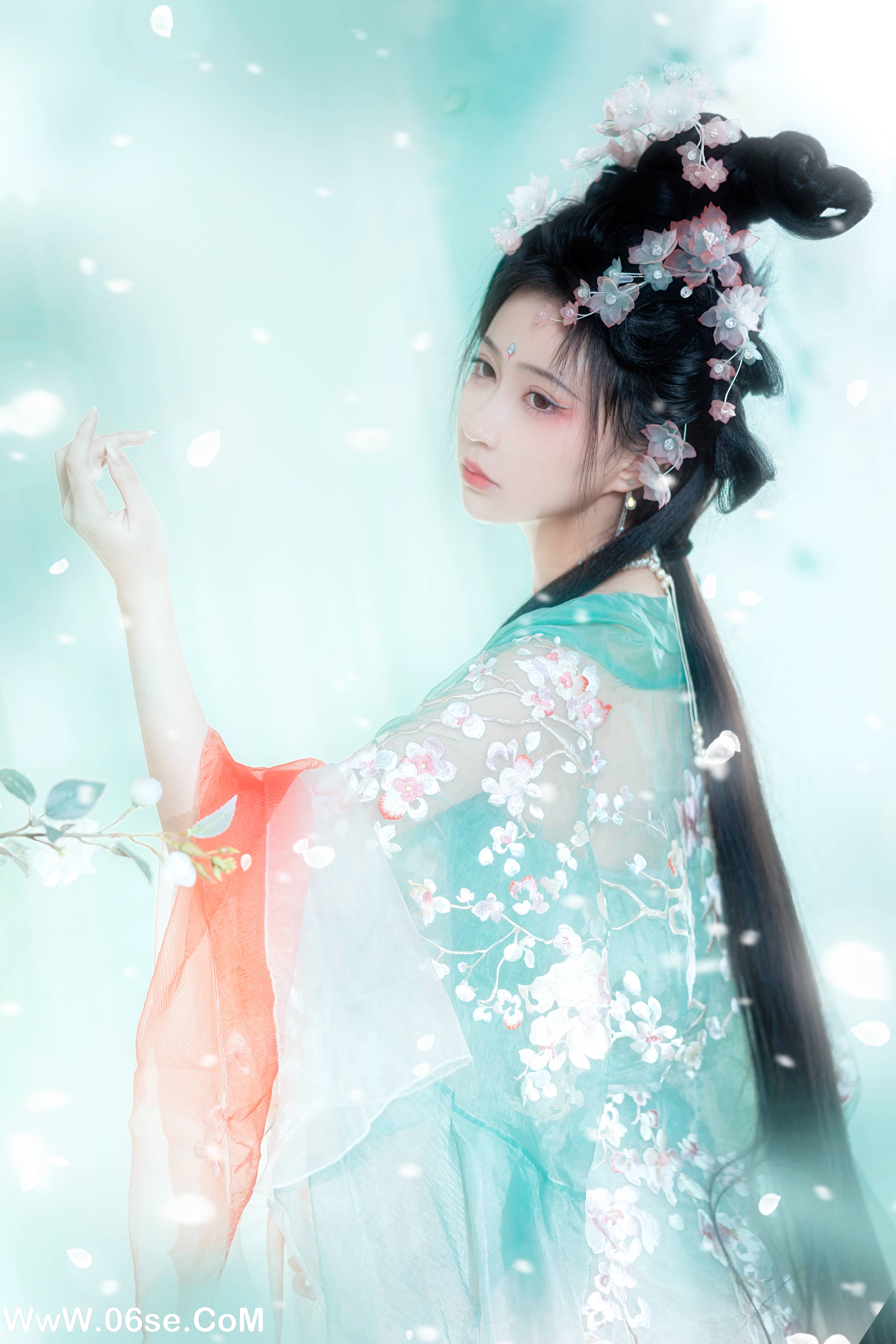 图片[23]-[YITUYU艺图语]2022.12.26 绿梅 -绮罗生的小苏苏-[27+1P／189MB]-六色网