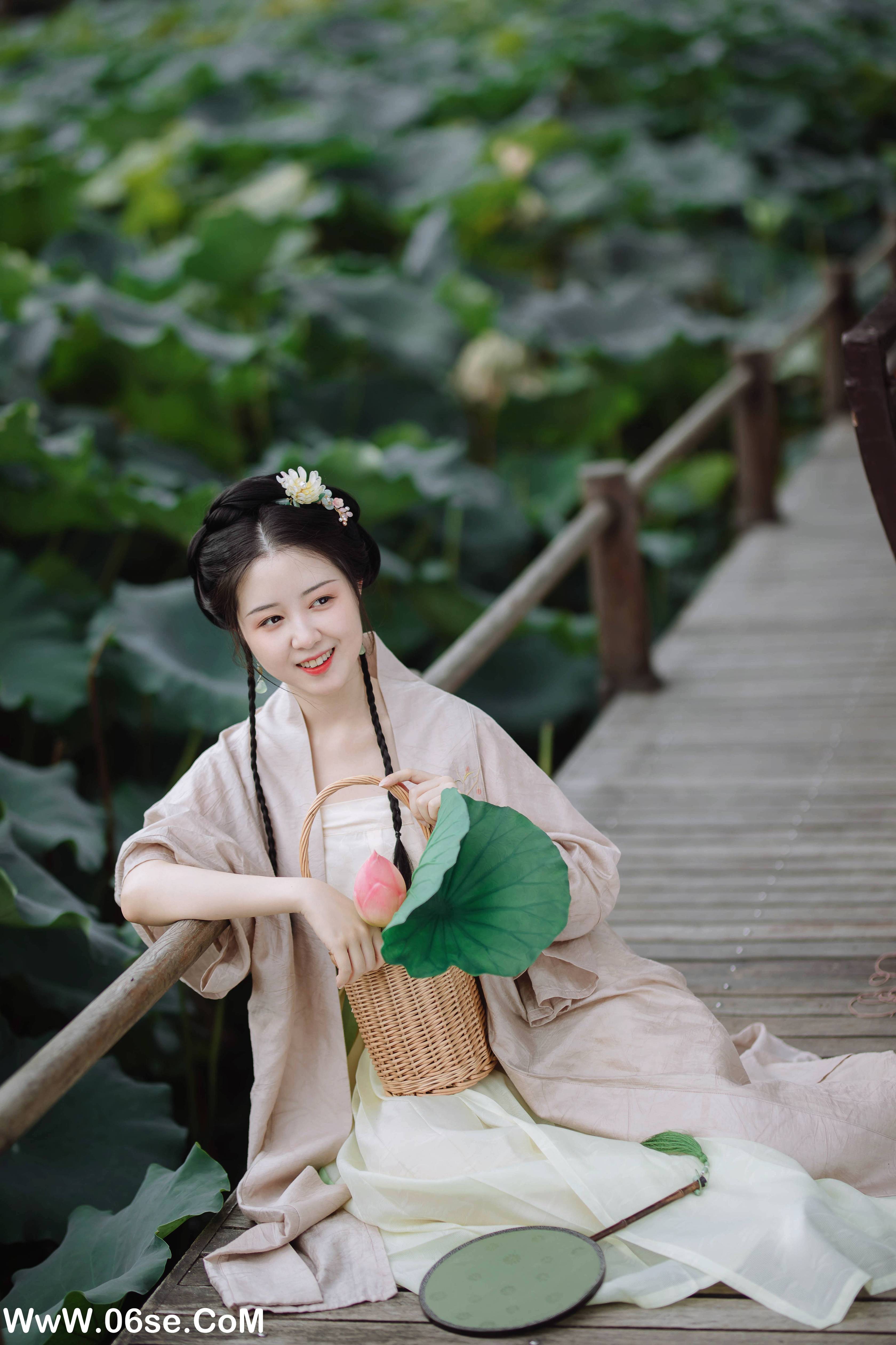 图片[15]-[YITUYU艺图语]2022.02.09 荷叶五寸荷花娇 罗熙[18+1P／90.5MB]-六色网