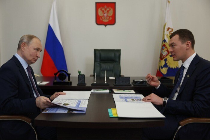 Дегтярёв попросил помощи у Путина в вопросе расселения бараков