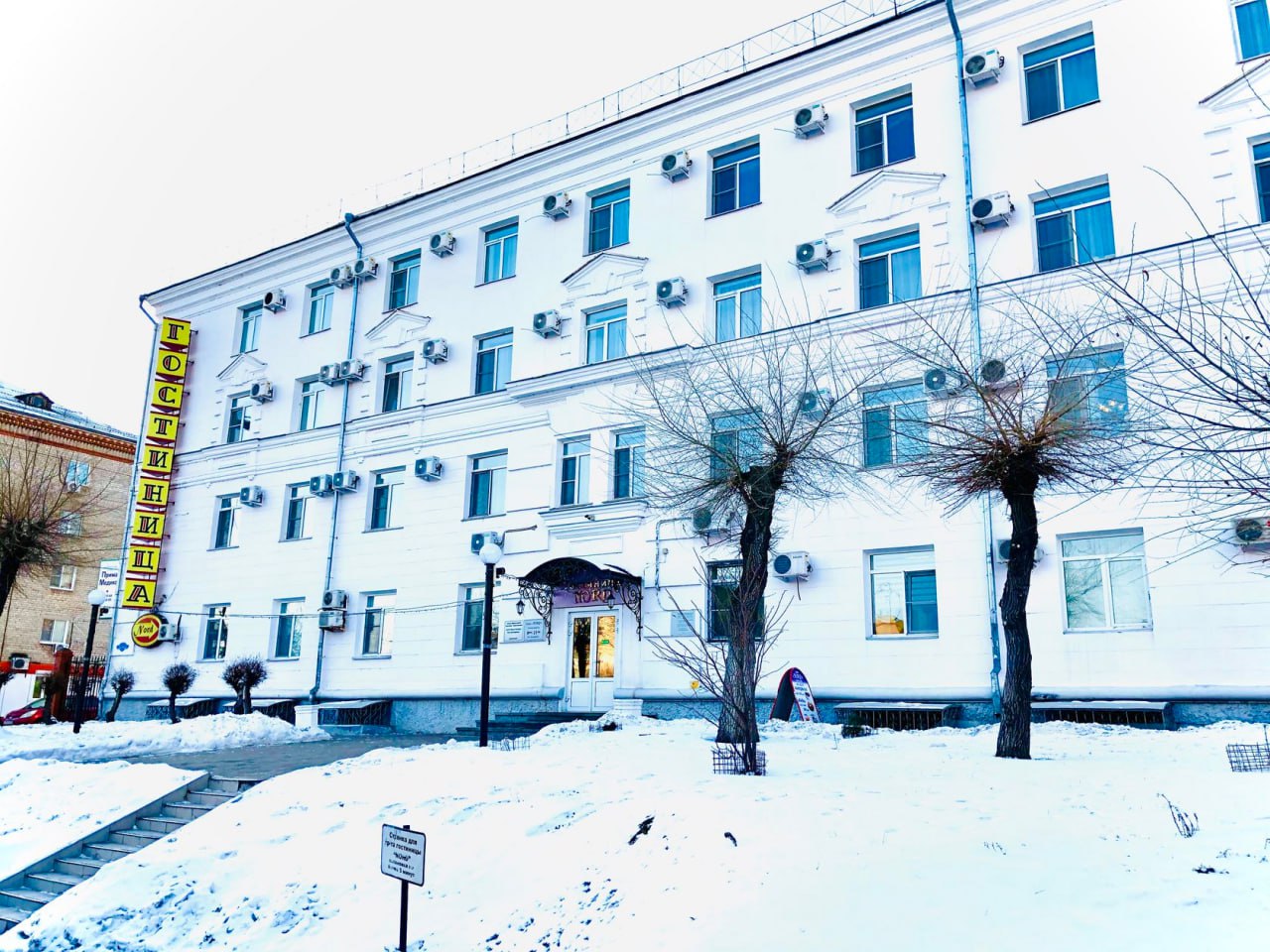 Драка с поножовщиной произошла в гостинице Хабаровска