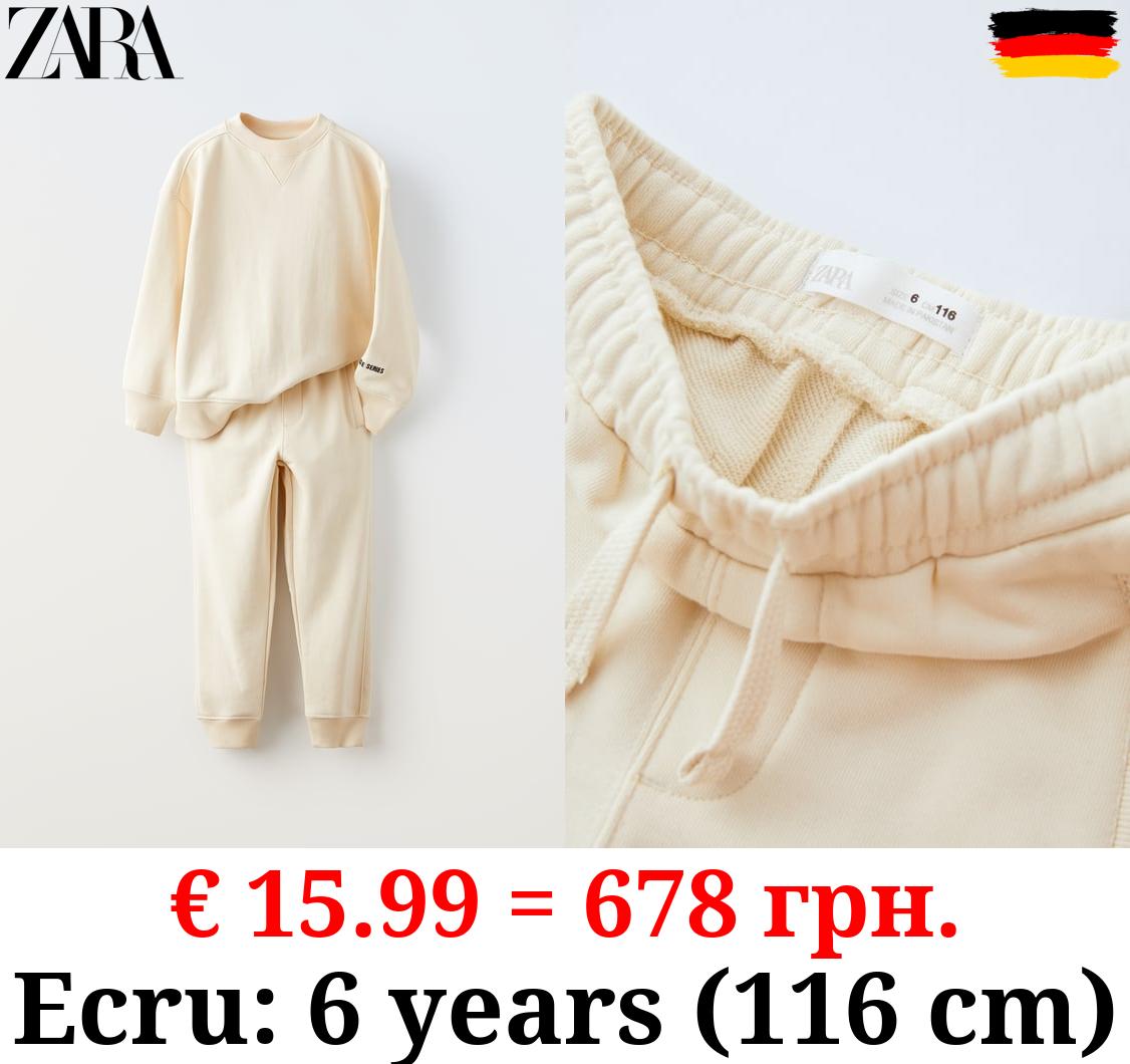 PLUSH SWEATSHIRT AND TROUSERS CO-ORD