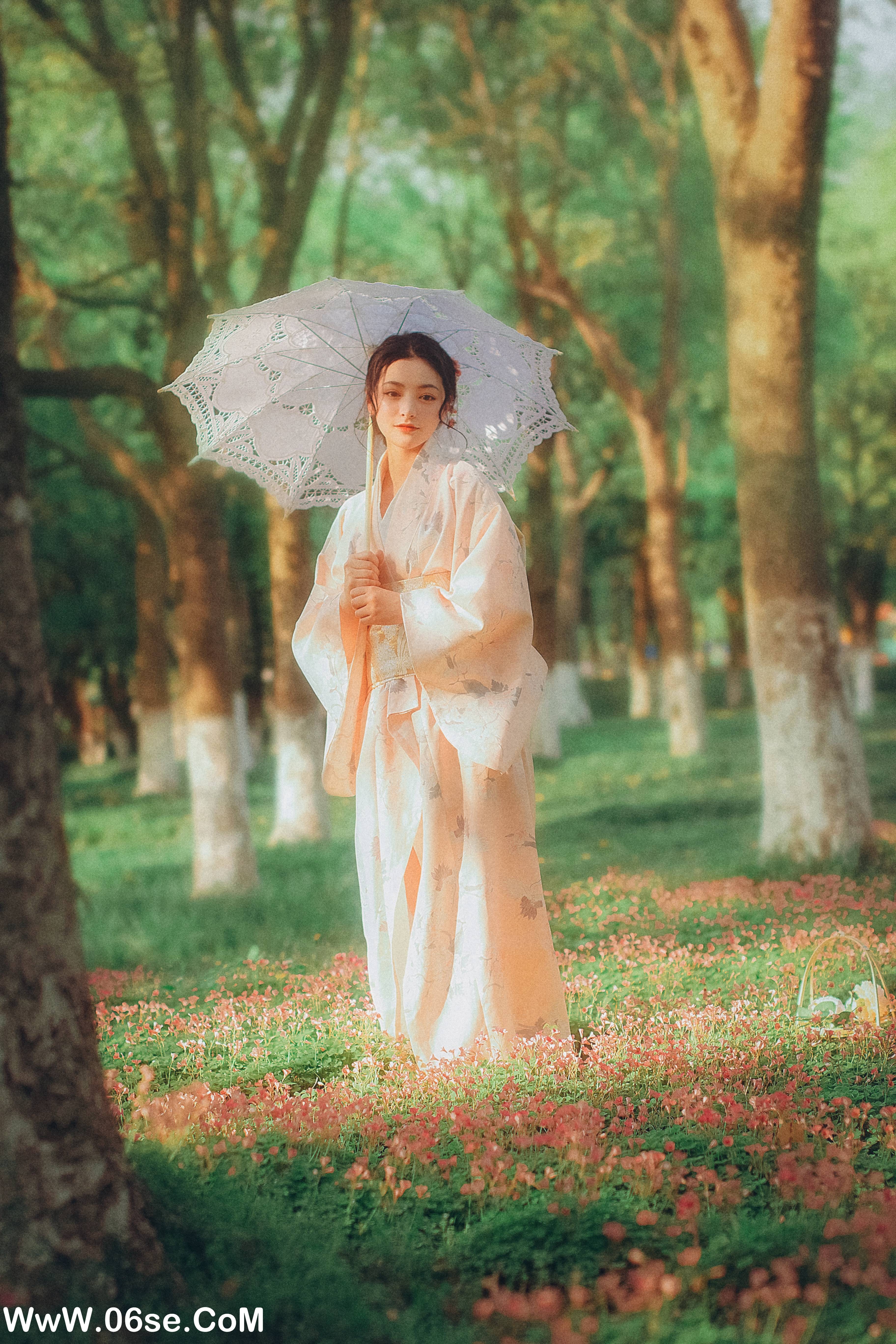 图片[10]-[YITUYU艺图语]2022.12.16 春日的炽热与温柔 雨三岁ya[37+1P／266MB]-六色网