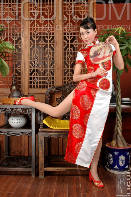 [Image: 334fbcee036cb12779b37.jpg]