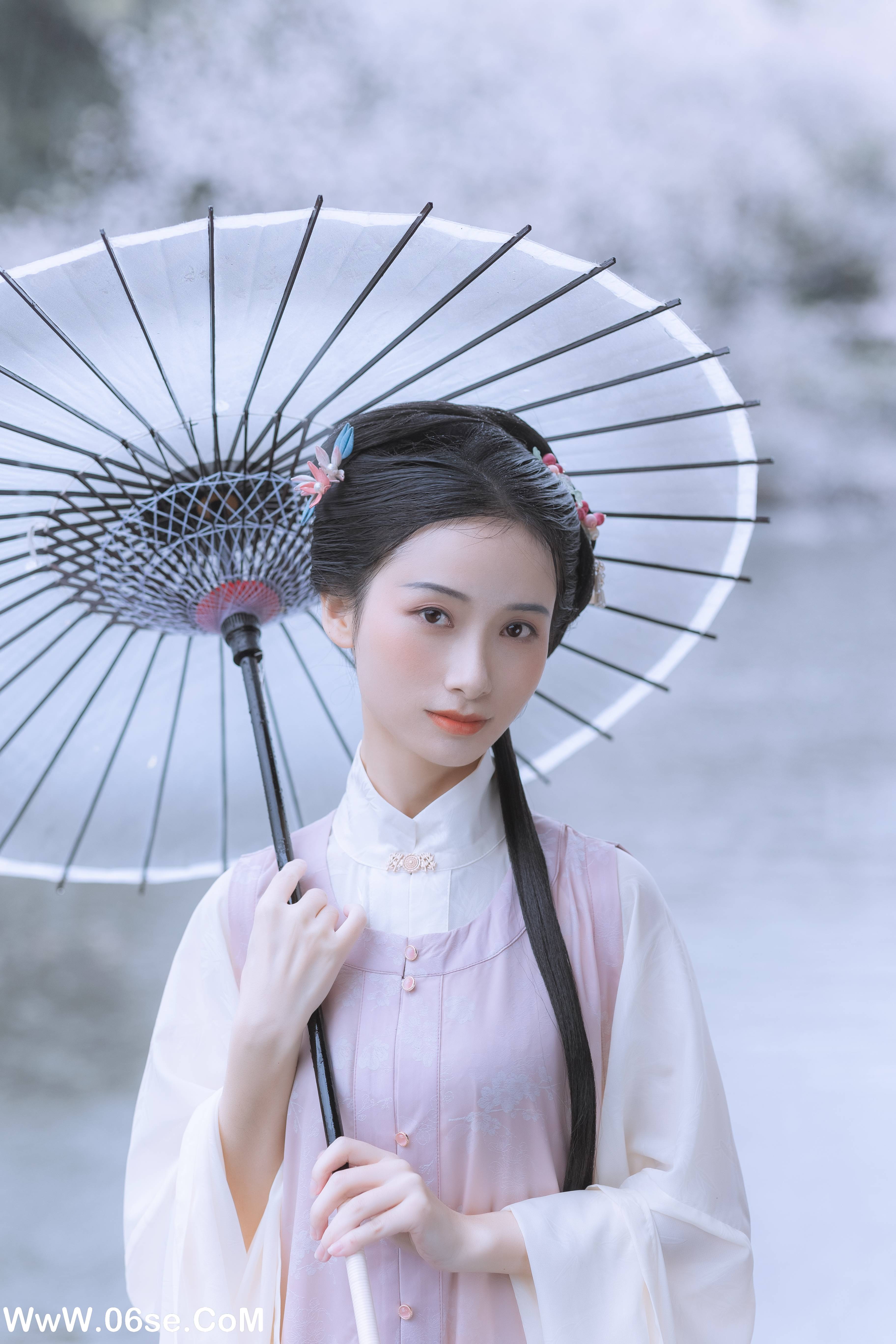 图片[12]-[YITUYU艺图语]2022.05.25 雨樱花 眸小妖[46P-454.3MB]-六色网